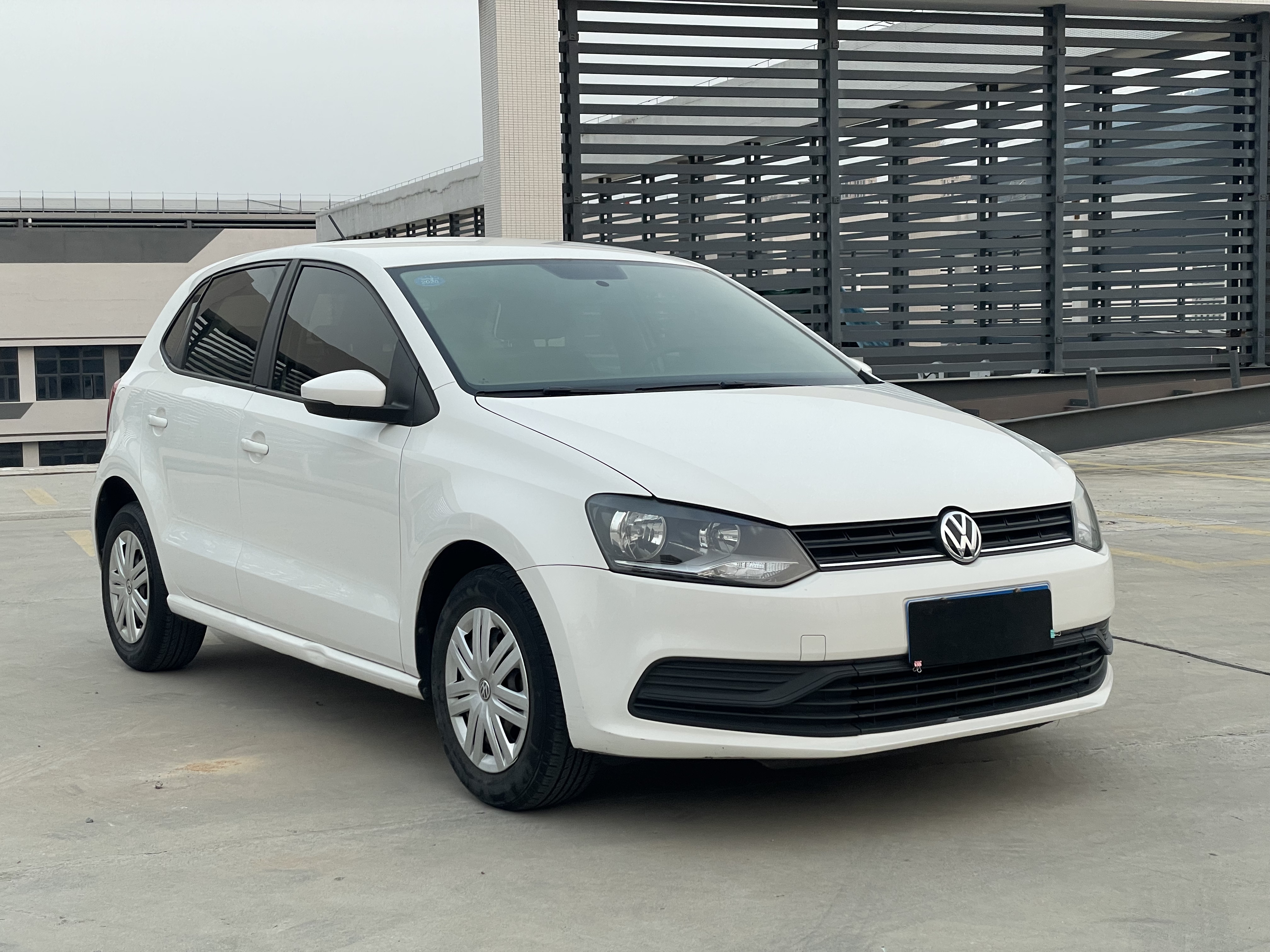 Polo 2018 car image #3