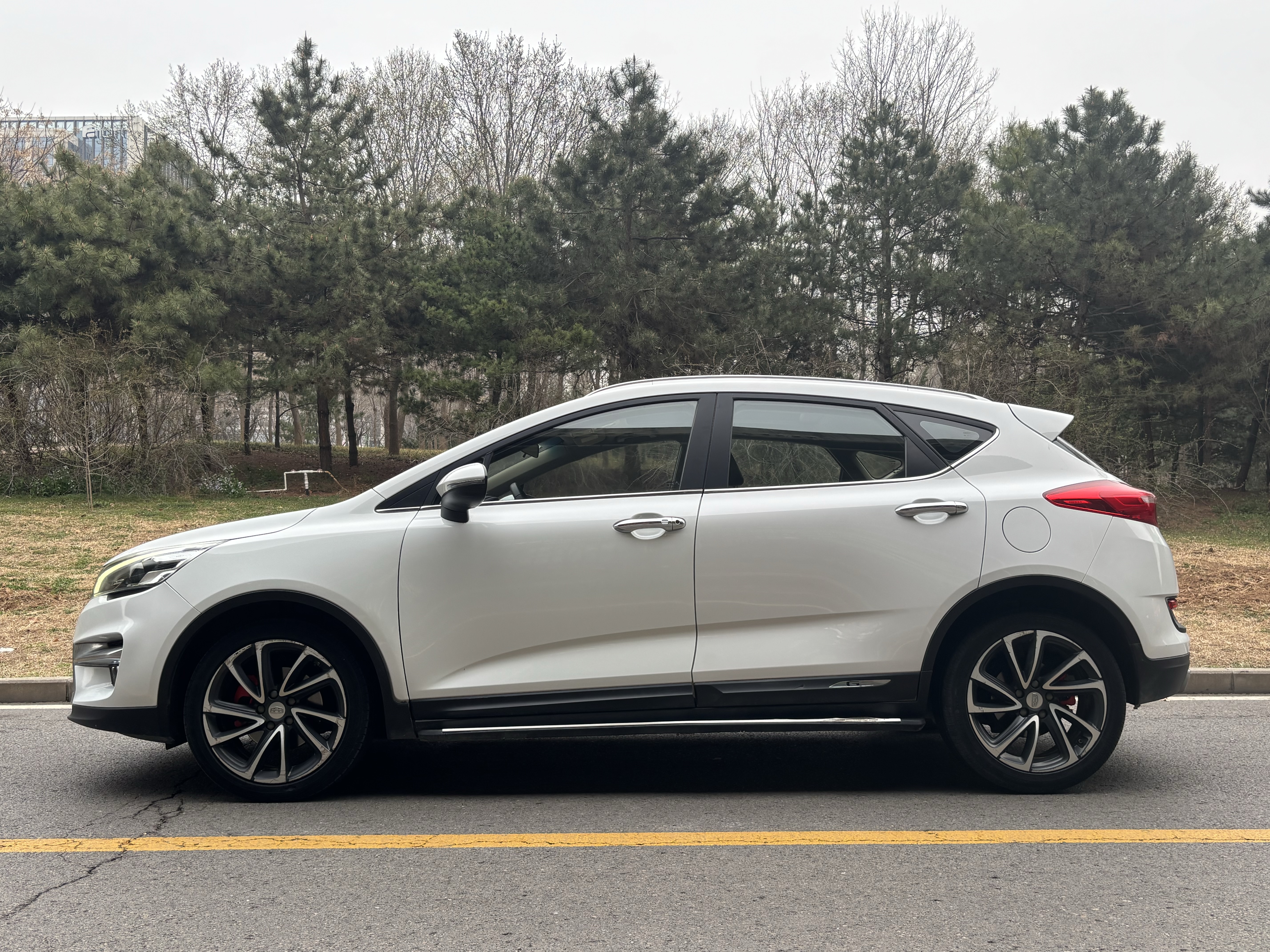 GEELY Emgrand GS 2017 #3 GEELY Emgrand GS 2017 car image #3