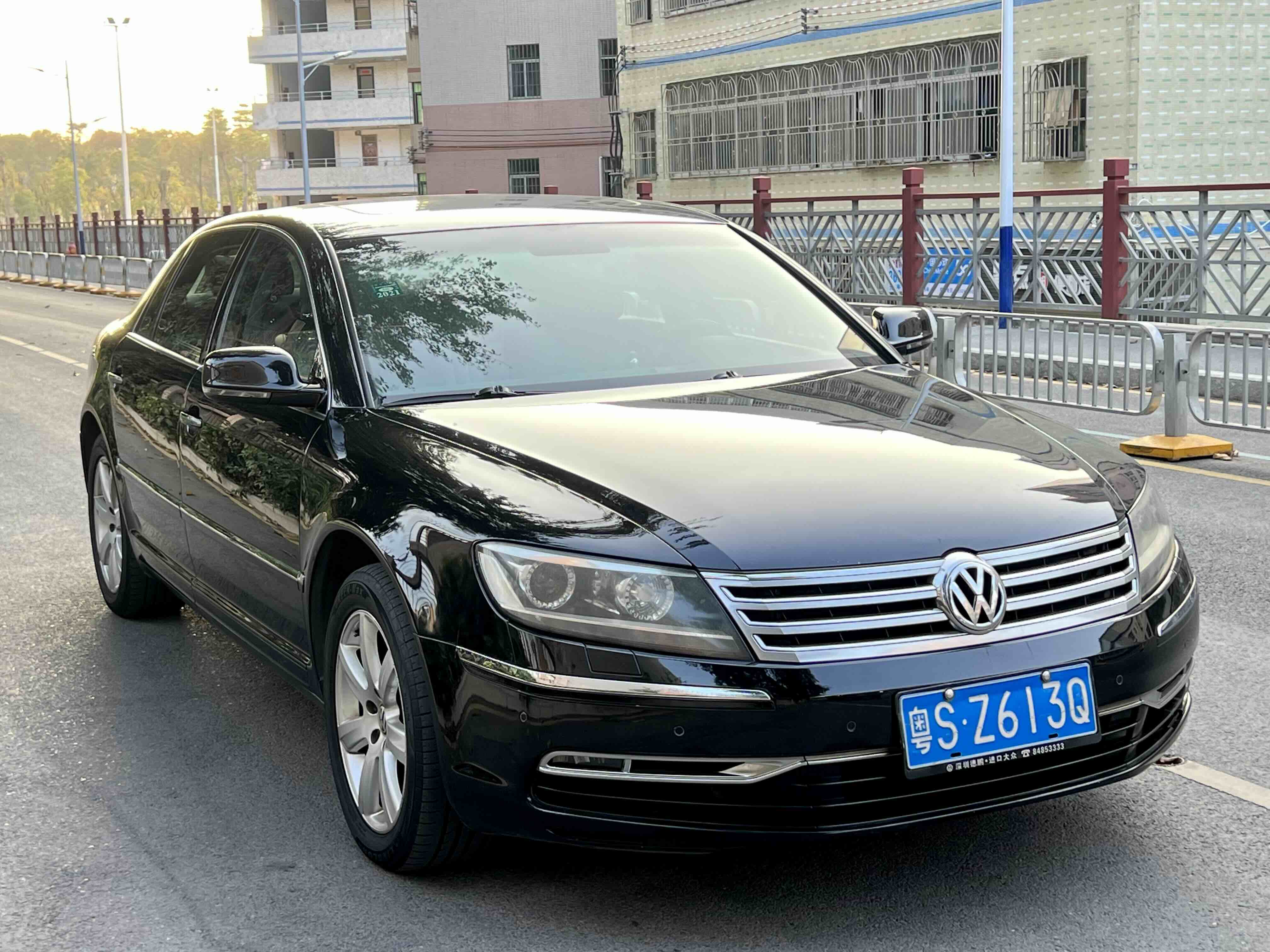 Volkswagen Pheaton 2015 immagine di auto #3