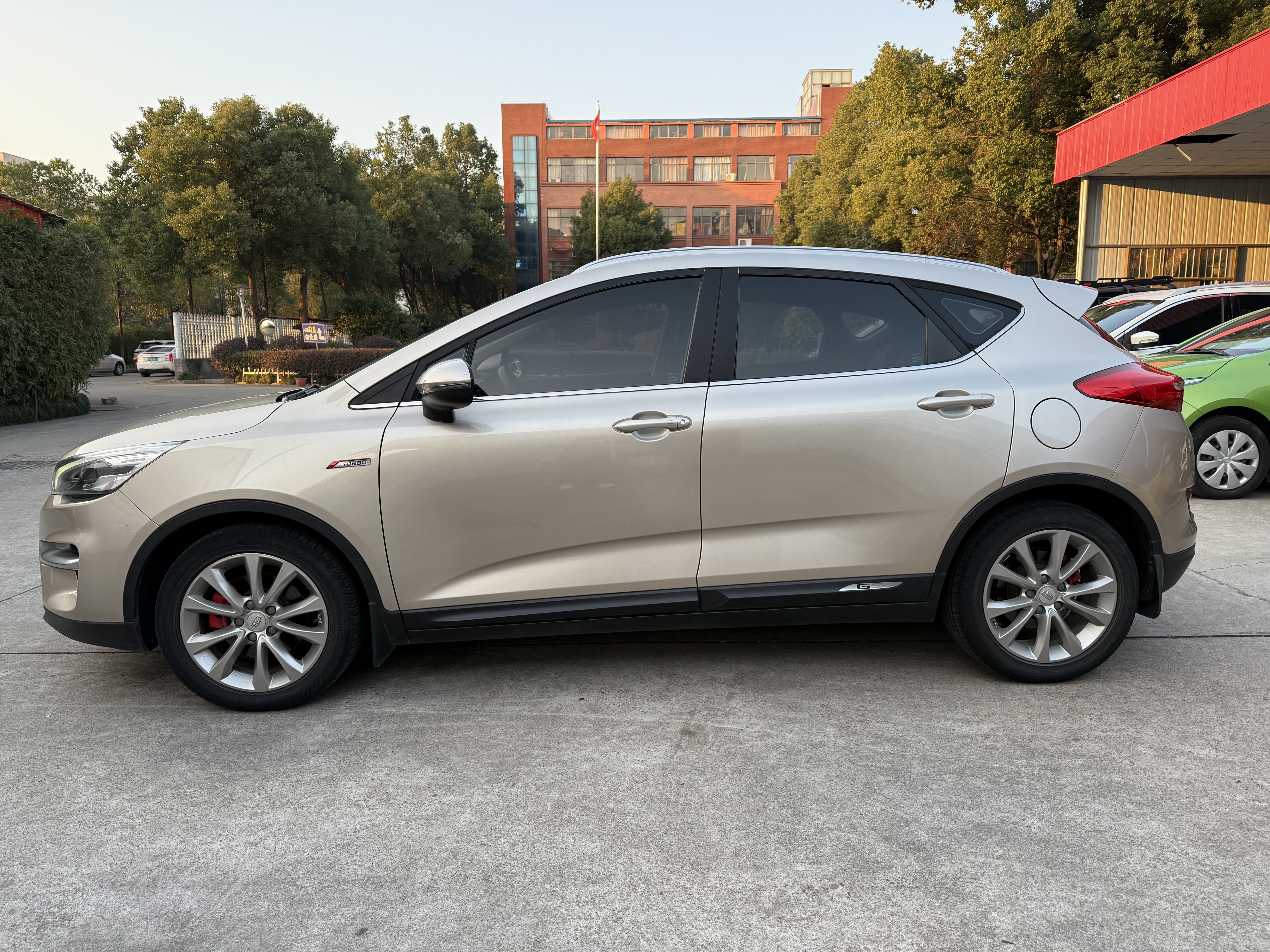 GEELY Emgrand GS 2017 #3 GEELY Emgrand GS 2017 car image #3