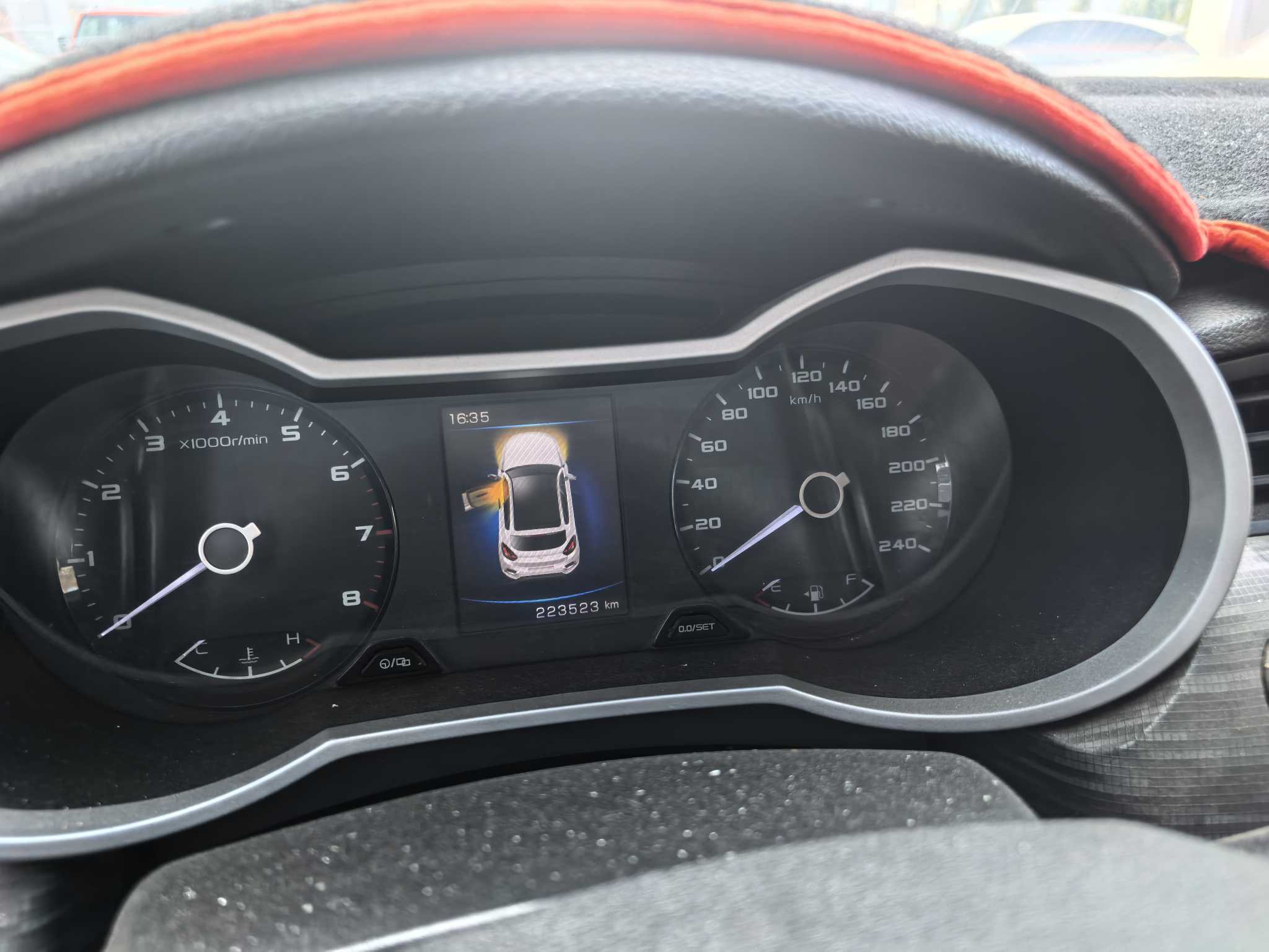 GEELY Emgrand GS 2018 immagine di auto #3