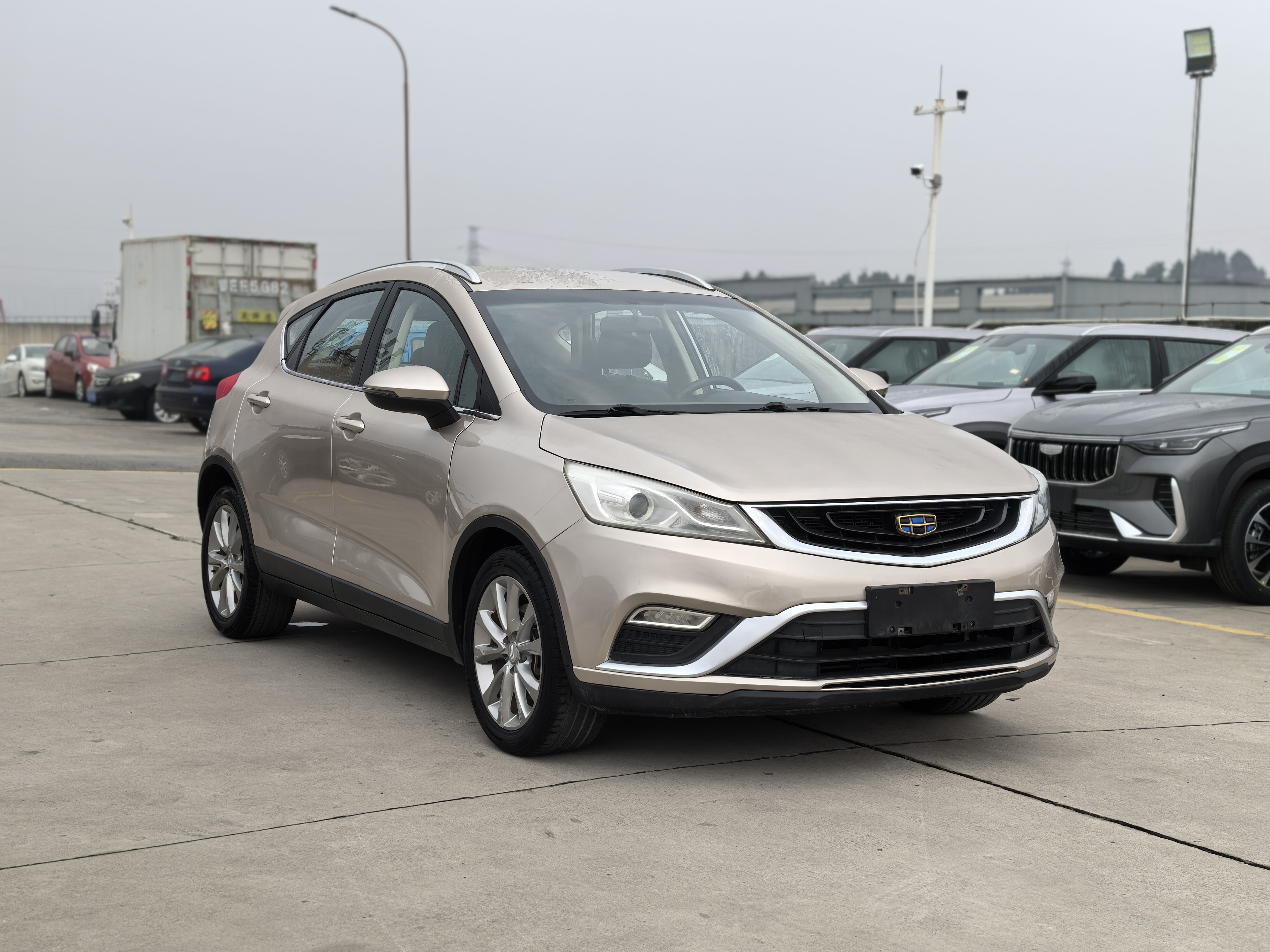 Emgrand GS 2017 car image #3