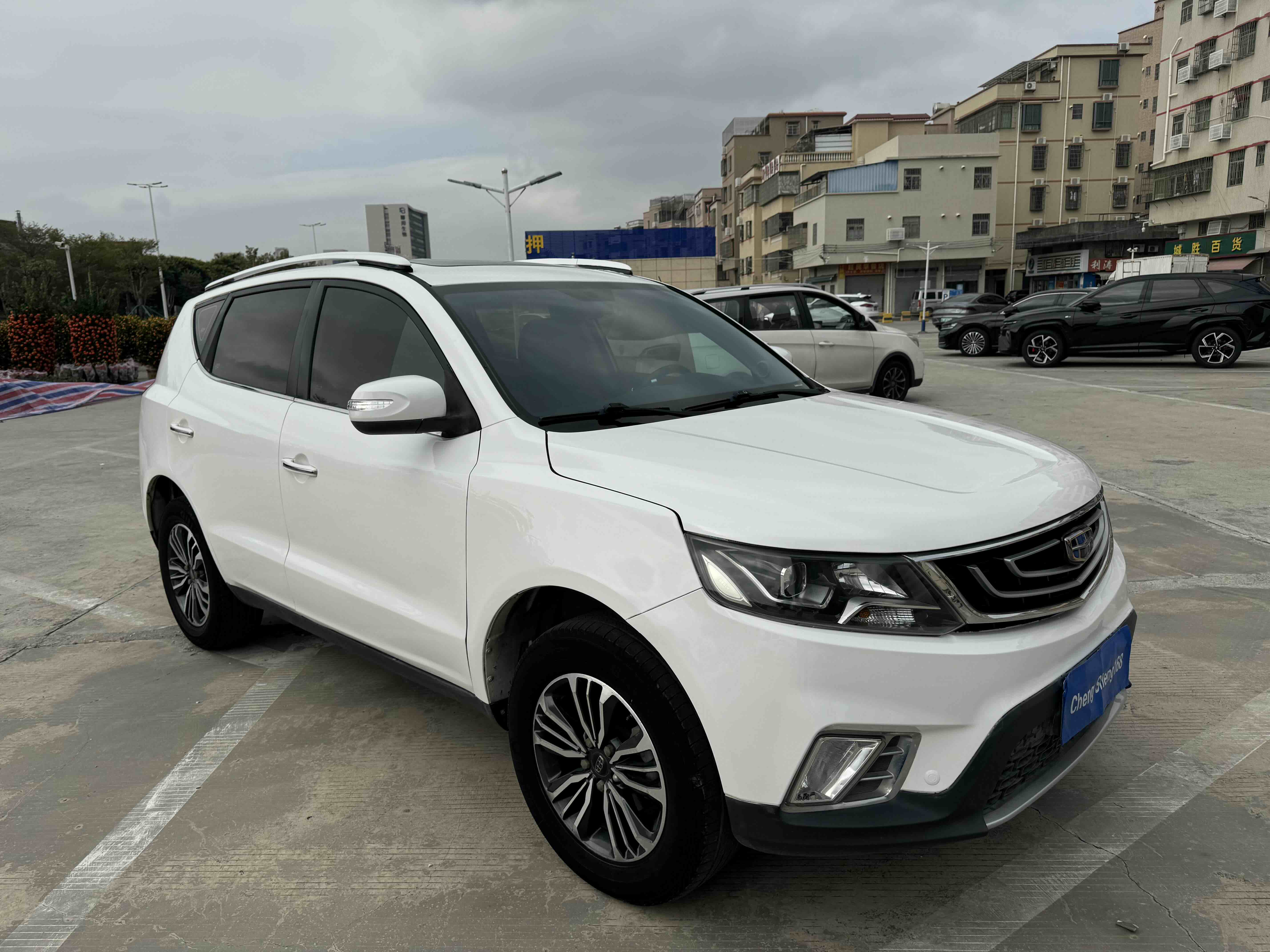 GEELY Emgrand GS 2017 immagine di auto #3