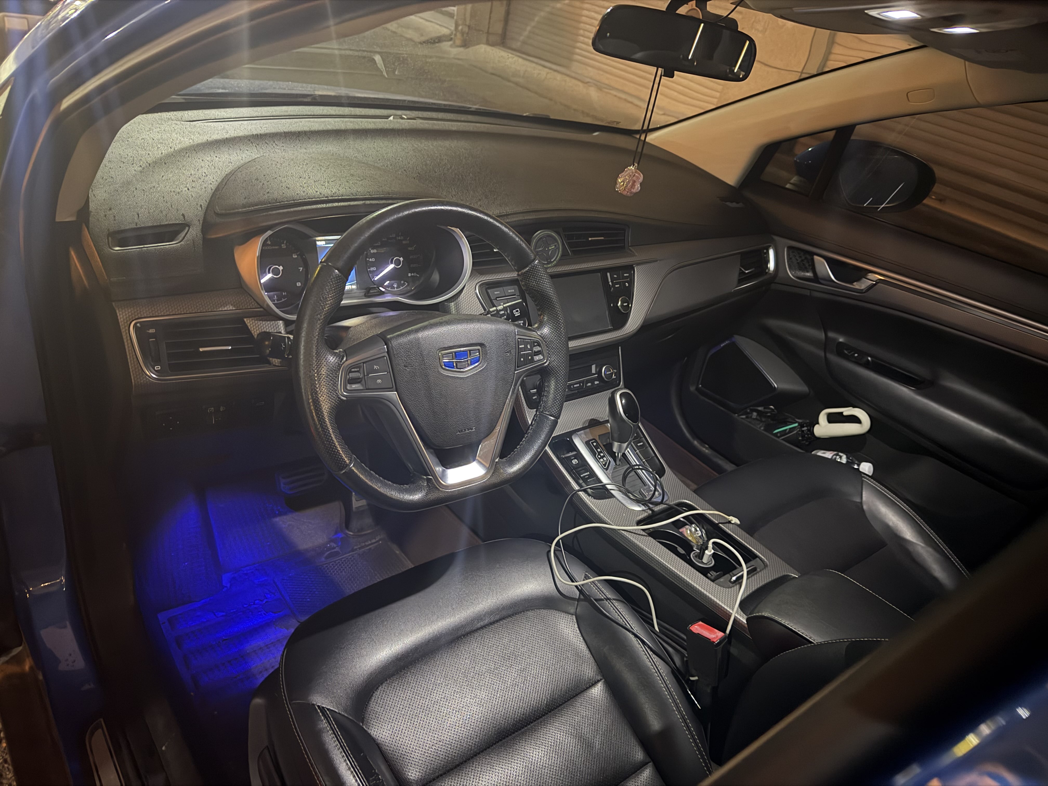 GEELY Emgrand GS 2017 immagine di auto #3