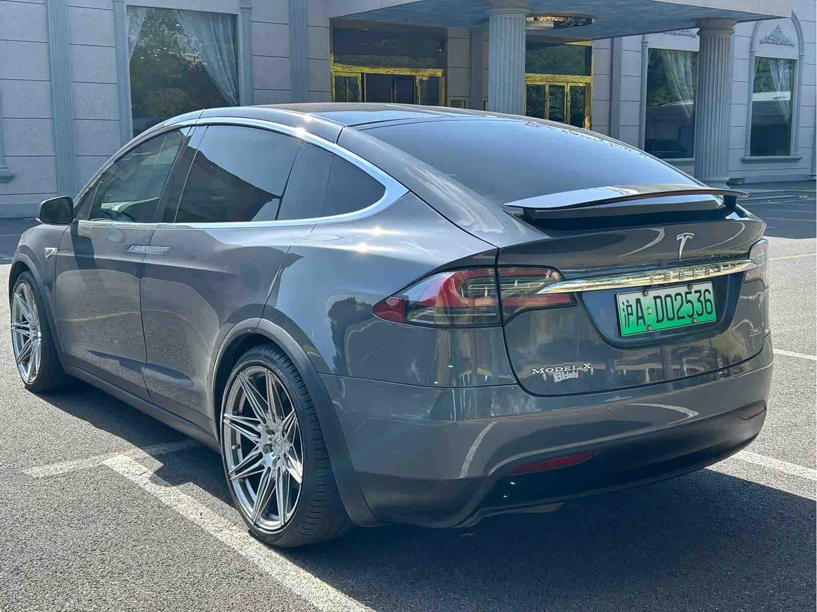 Tesla Model X 2017 #3 Tesla Model X 2017 car image #3