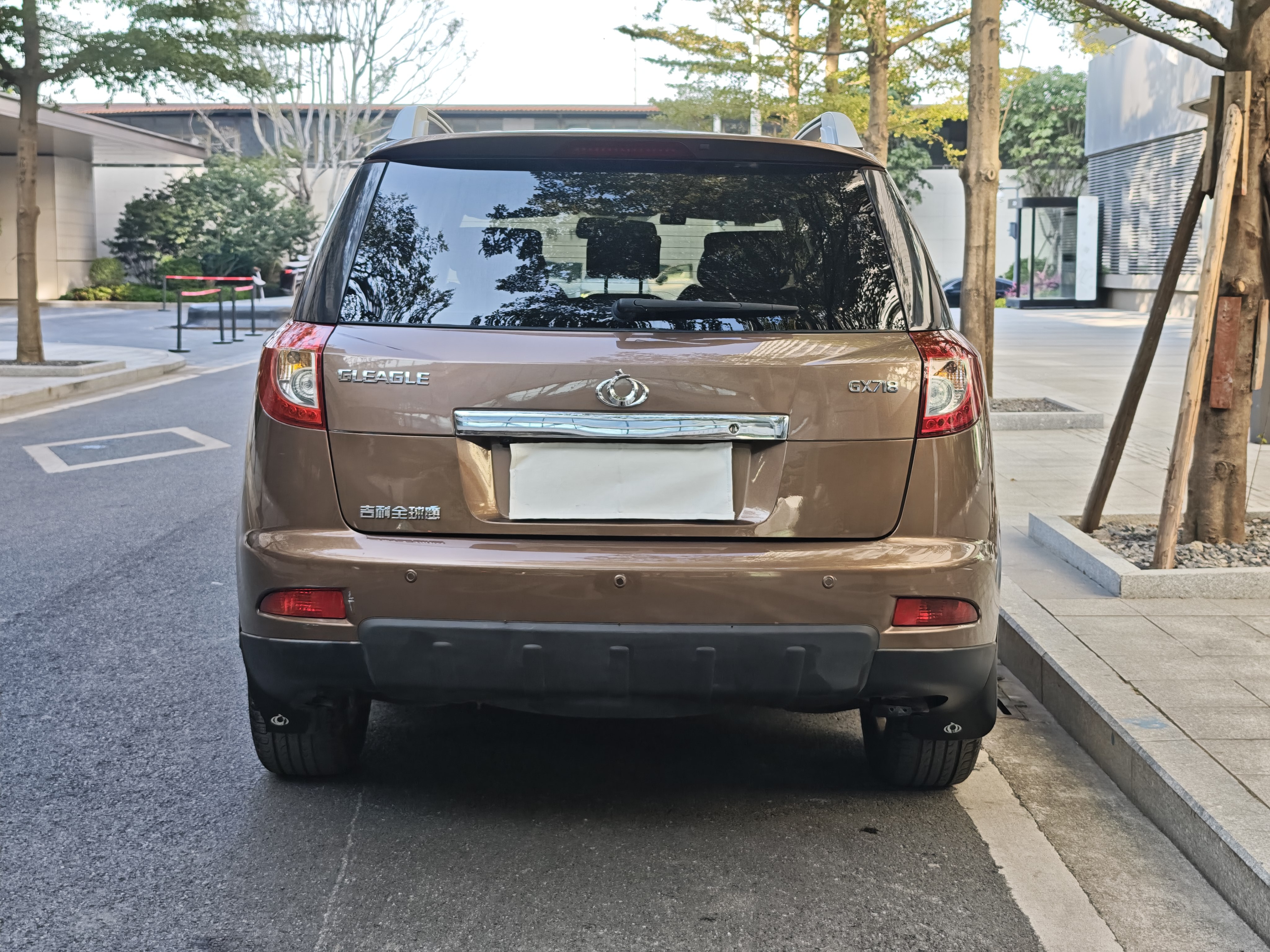 GEELY GX7 2012 car image #3