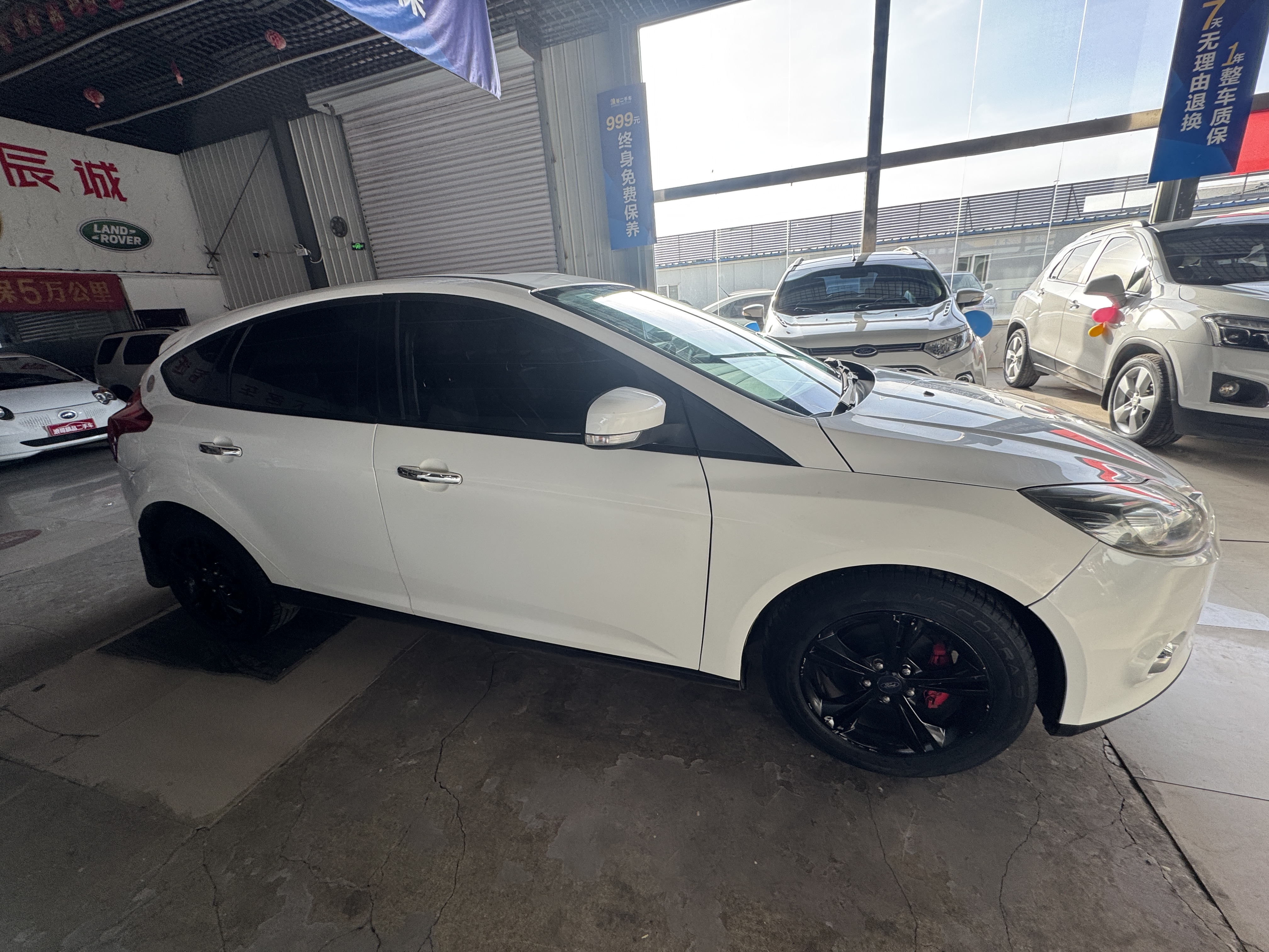 Ford Focus 2015 car image #3