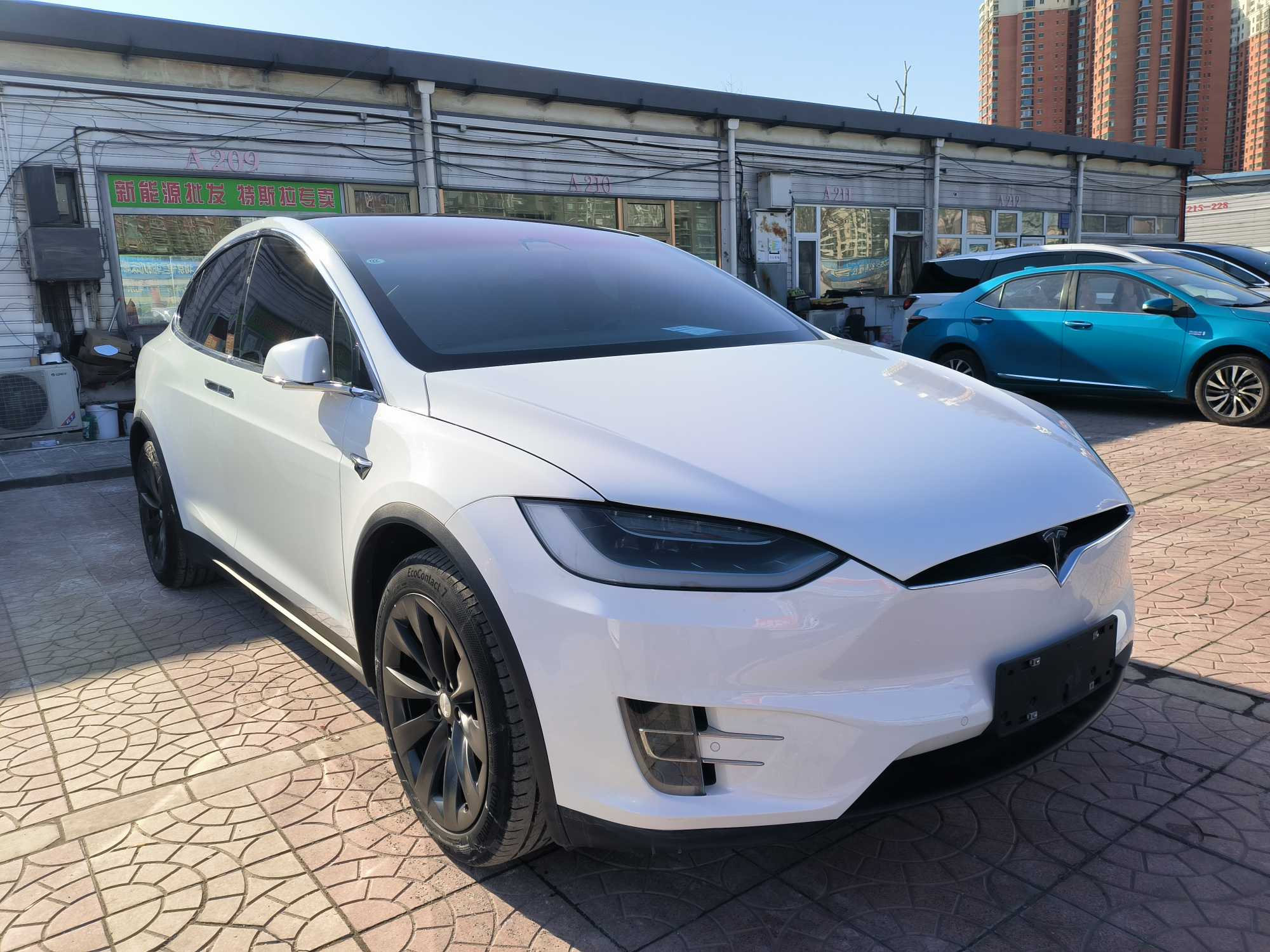 特斯拉 Model X 2016 汽车图片 #3