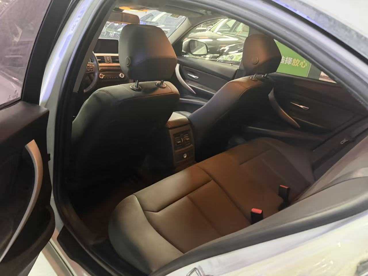 BMW 3 Series 2015 #3 BMW 3 Series 2015 car image #3