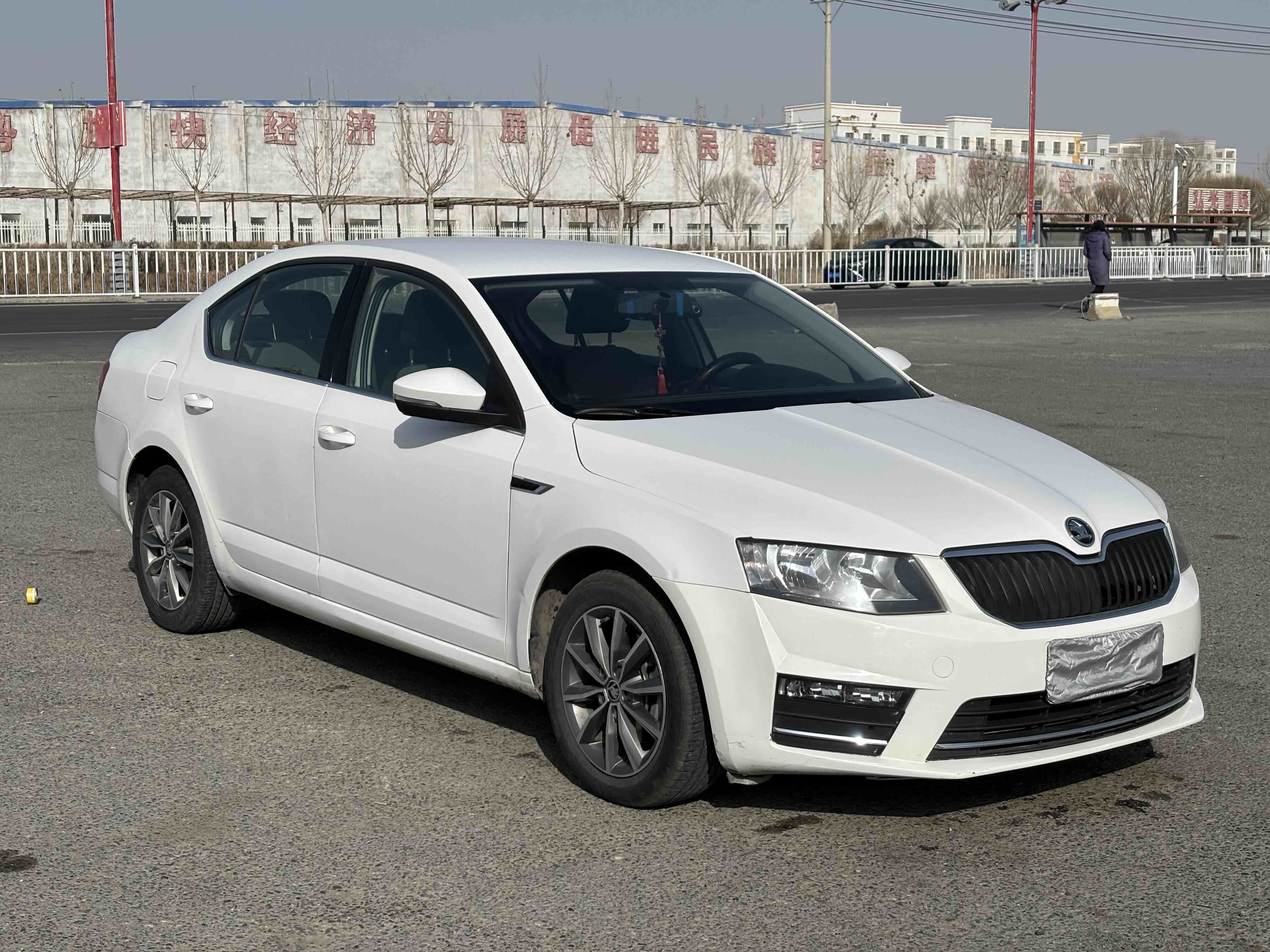 Skoda Octavia 2016 car image #3