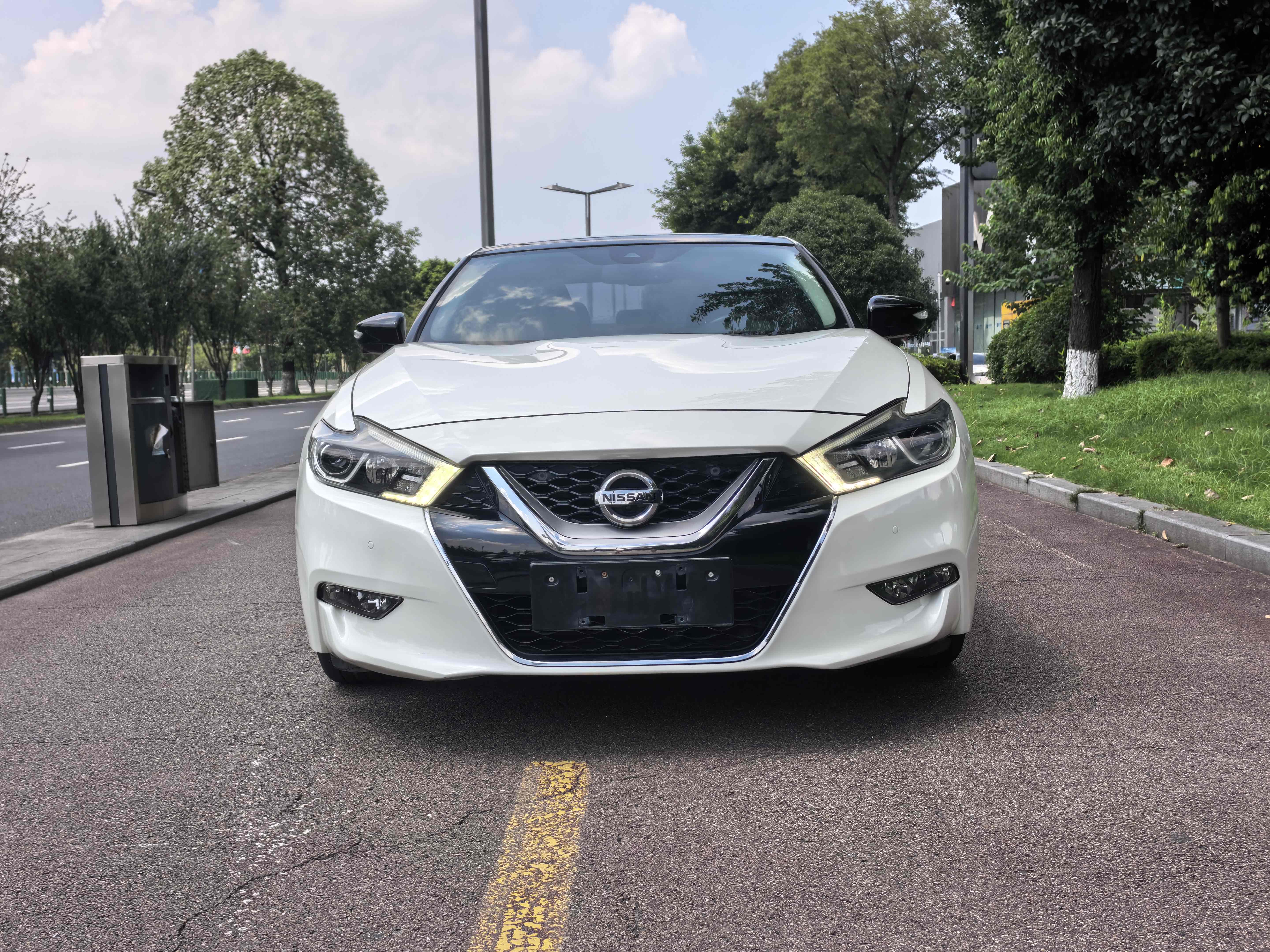 Nissan Maxima 2018 صورة سيارة #3