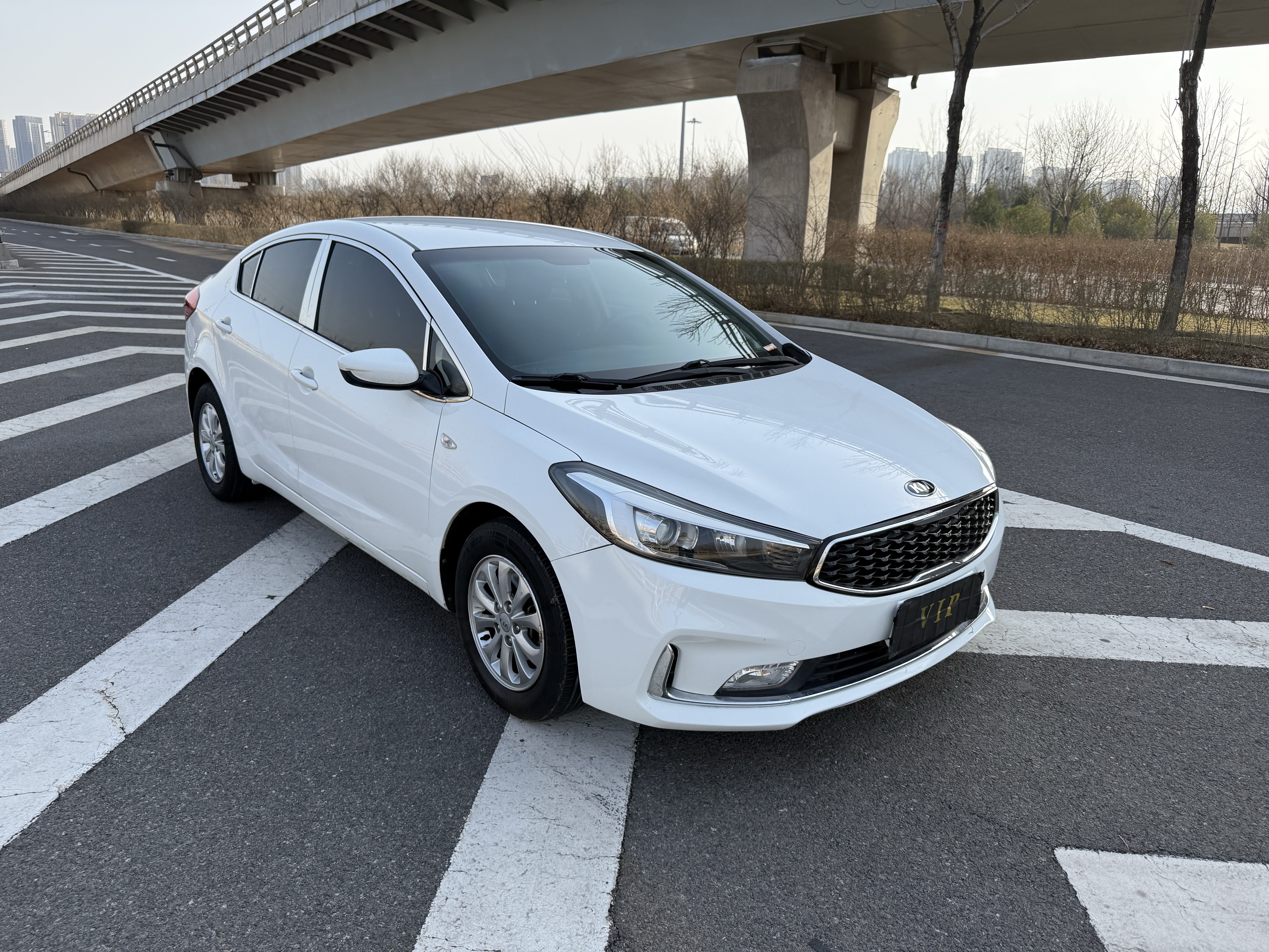 起亚 起亚K3 2017 汽车图片 #3