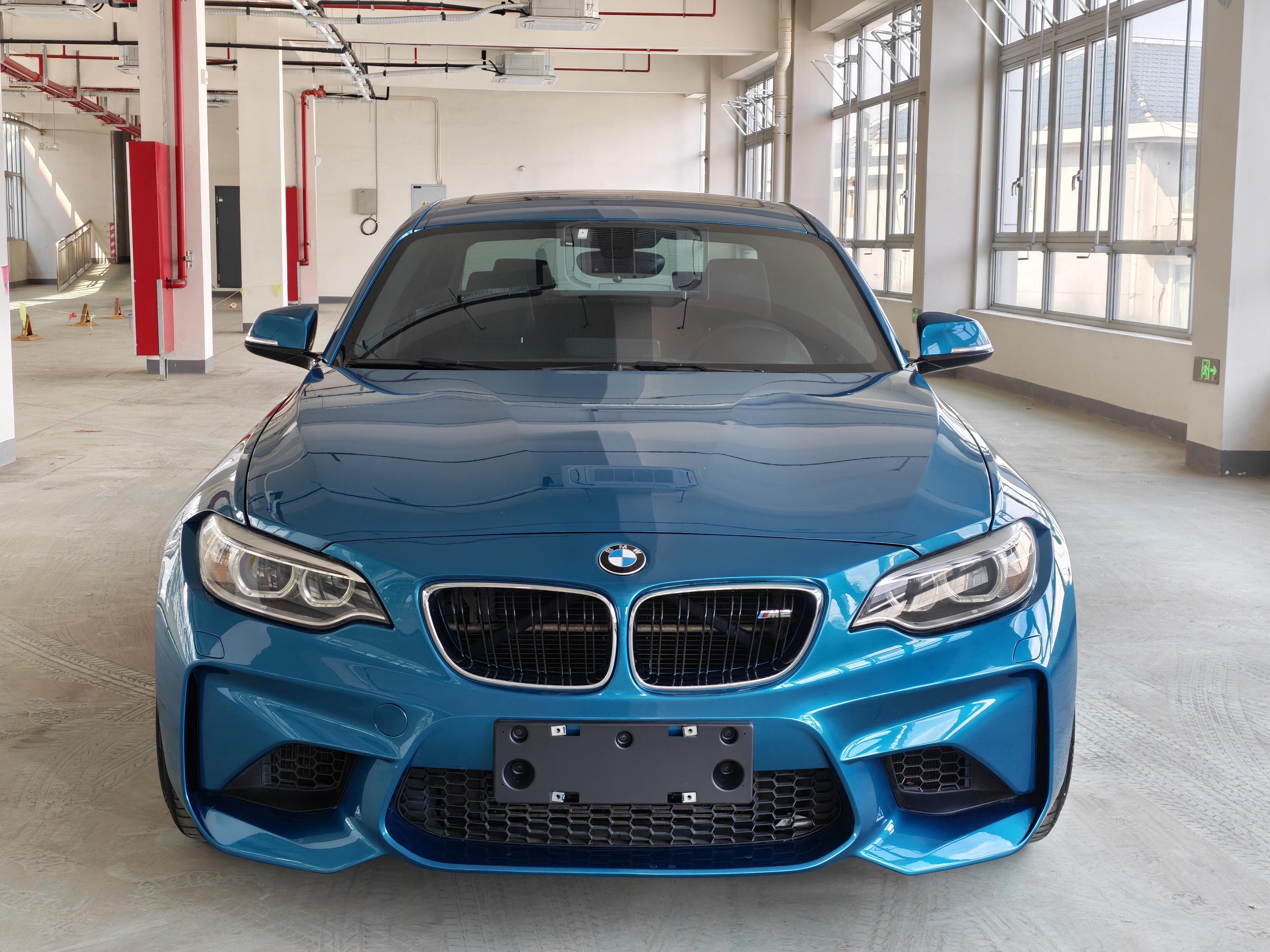 BMW M2 2017 car image #3