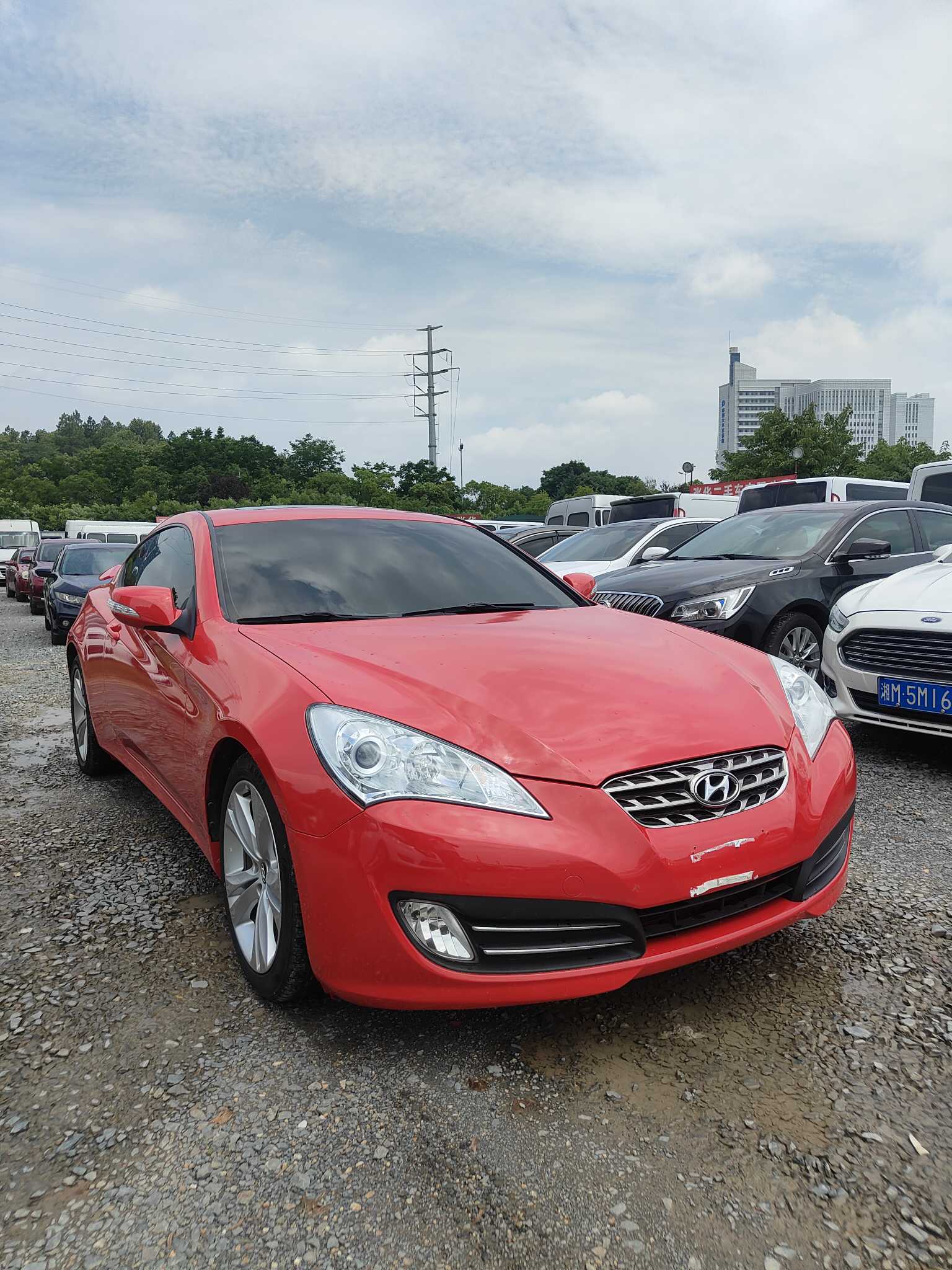 Hyundai Rohens-Coupe 2011 car image #3