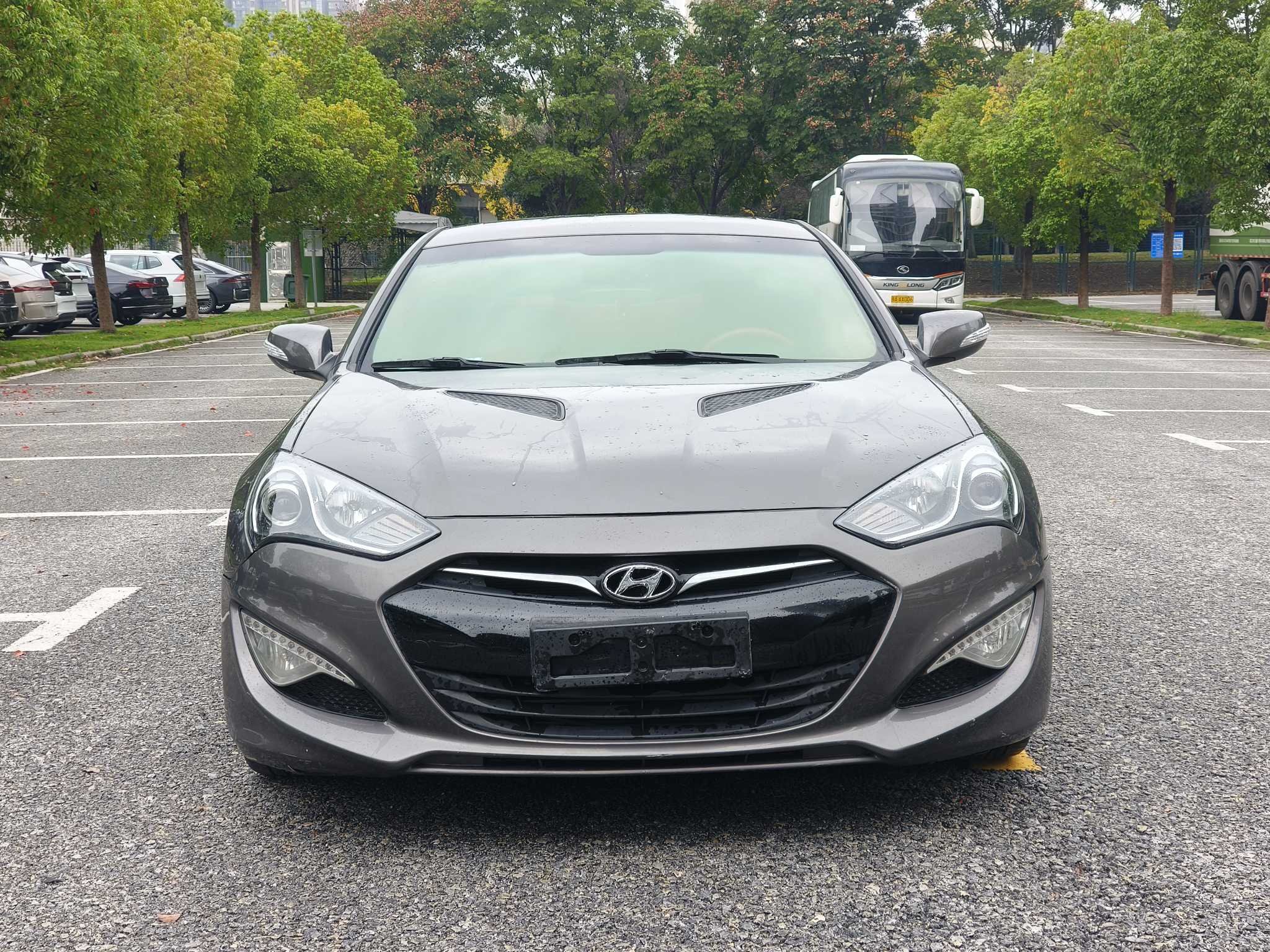 Hyundai Rohens-Coupe 2015 #3 Hyundai Rohens-Coupe 2015 car image #3