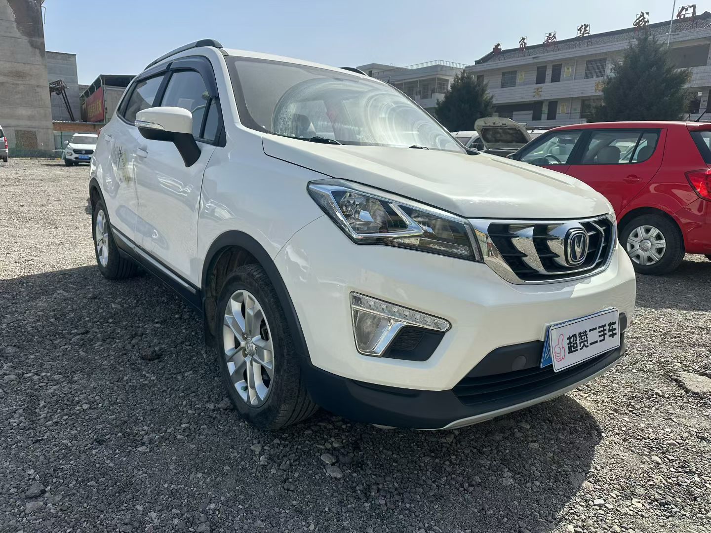 Changan CS15 2017 изображение автомобиля #3