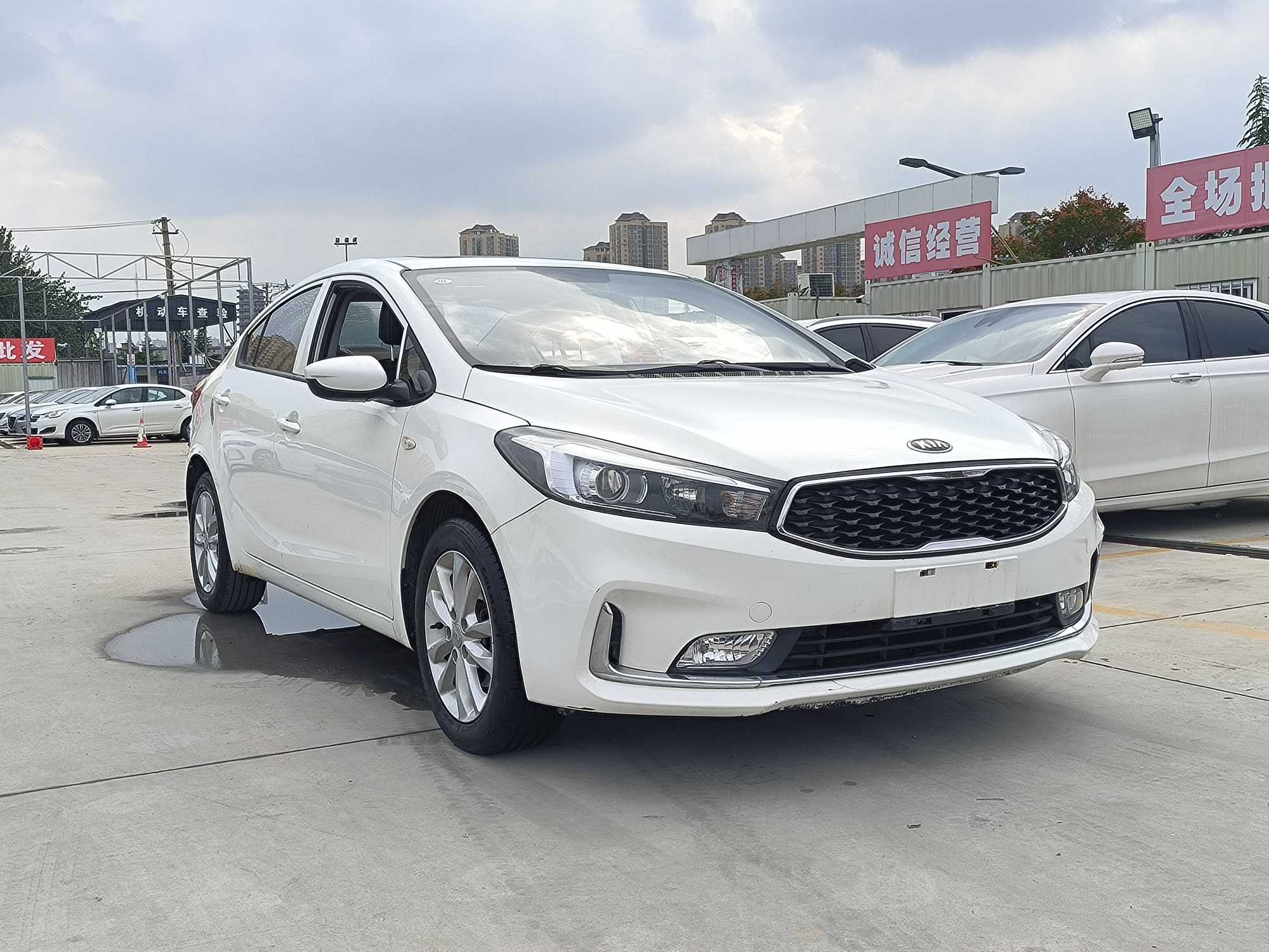 Kia K3 2018 #3 Kia K3 2018 car image #3