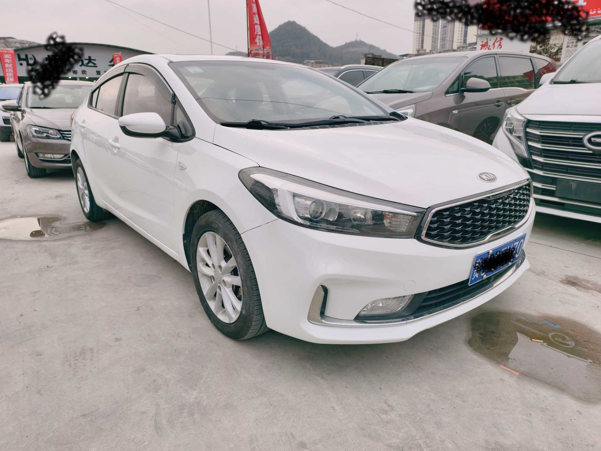 Kia K3 2017 car image #3