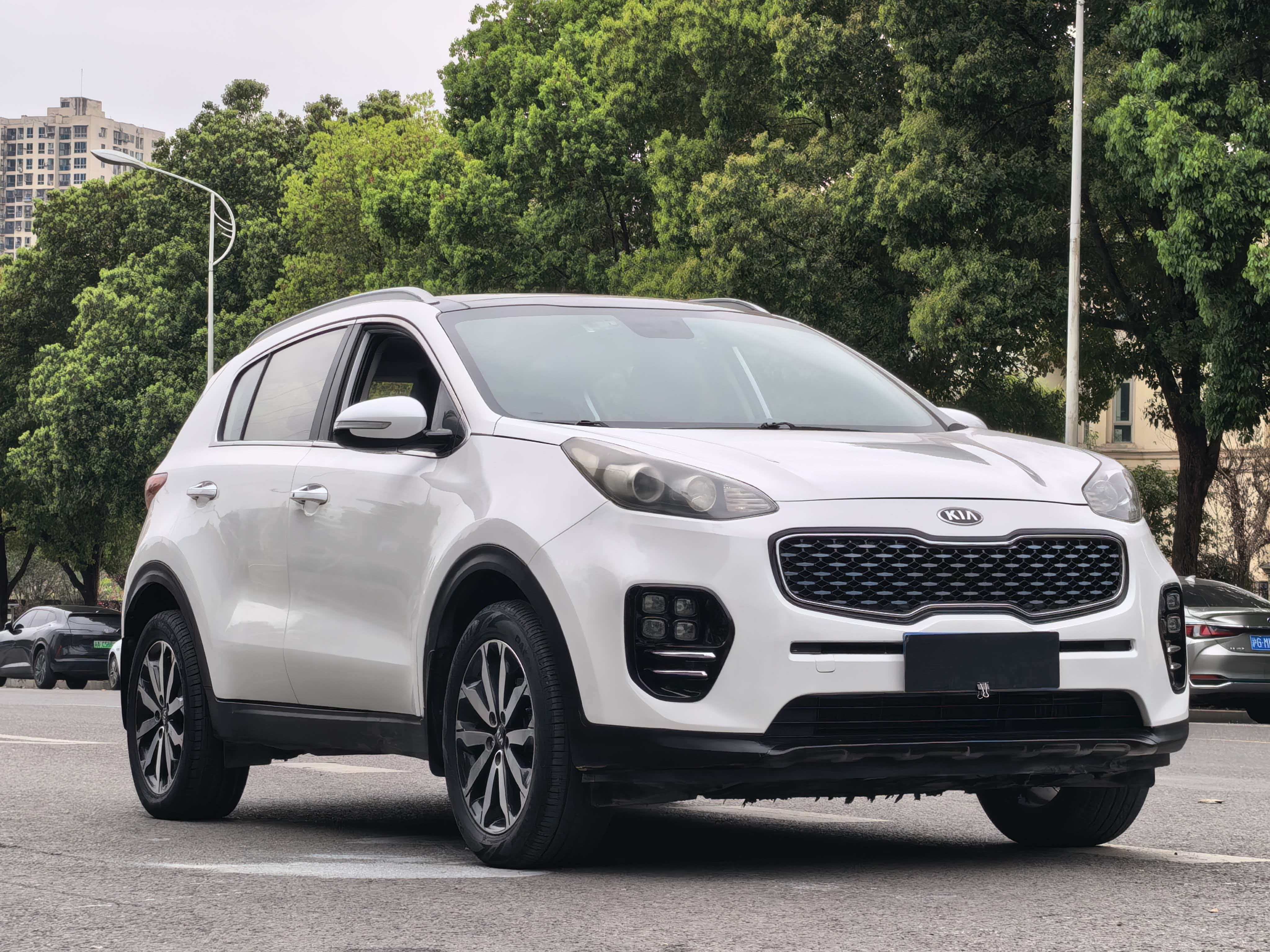 Kia KX5 2017 صورة سيارة #3