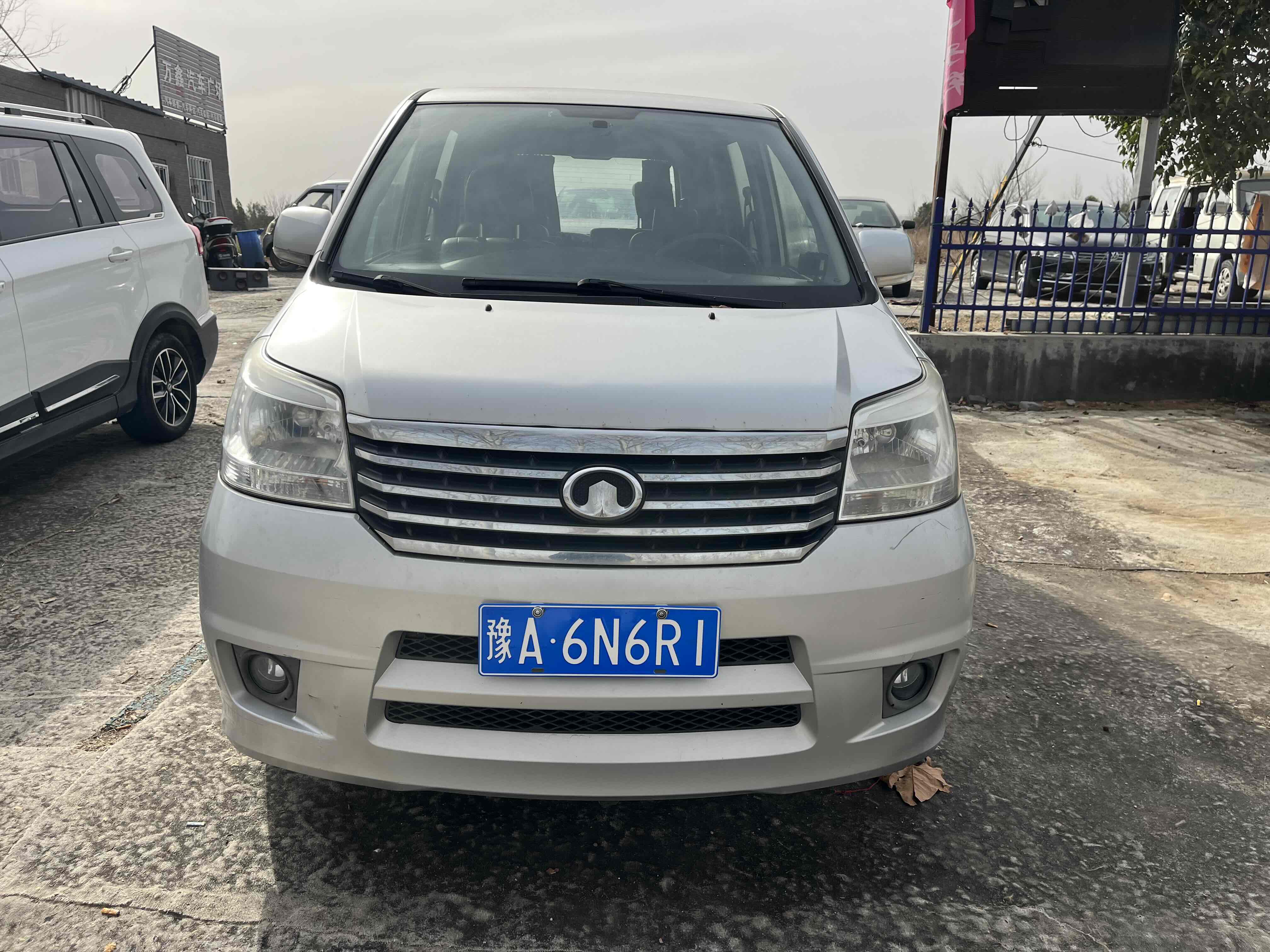 Great Wall V80 2012 car image #3