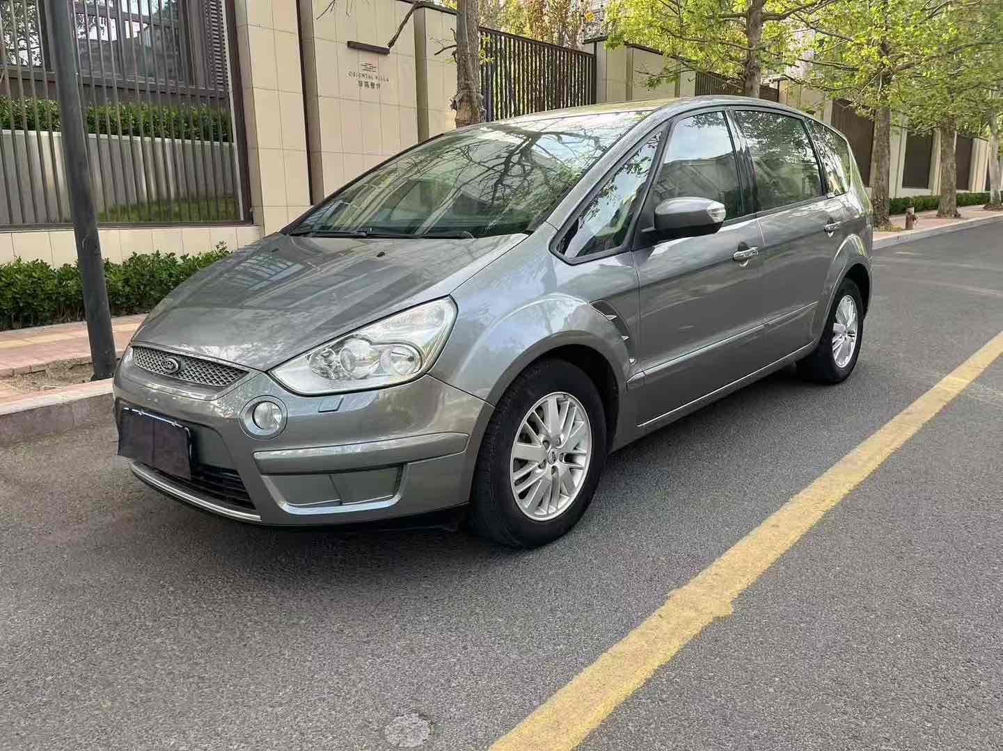 Ford S-MAX 2014 car image #3