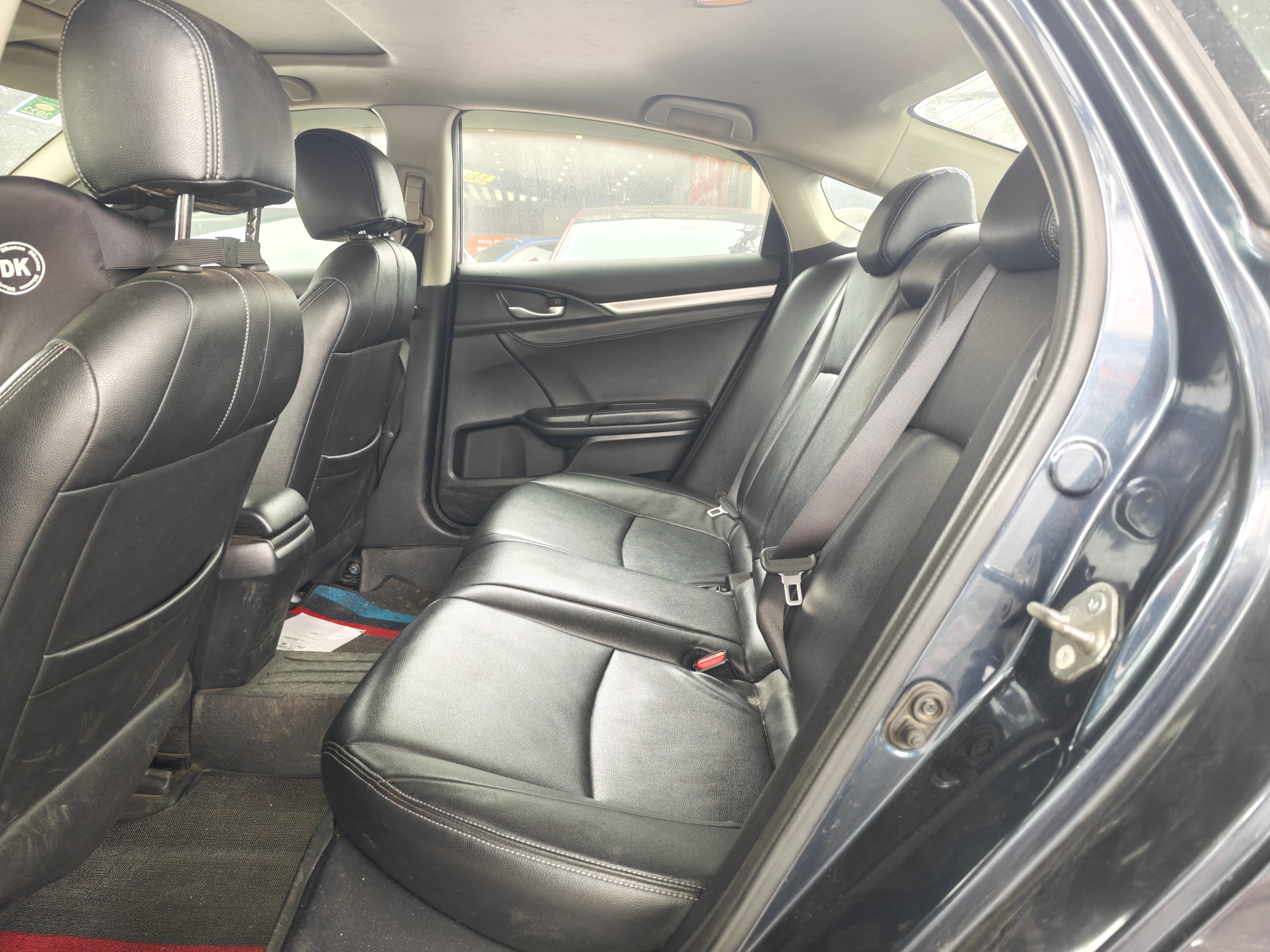 Honda Civic 2018 car image #3