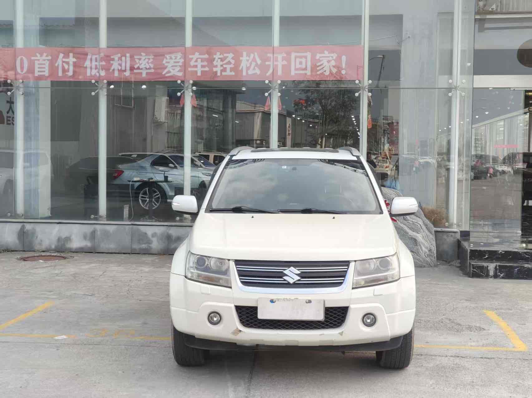 铃木 超级维特拉 2012 汽车图片 #3