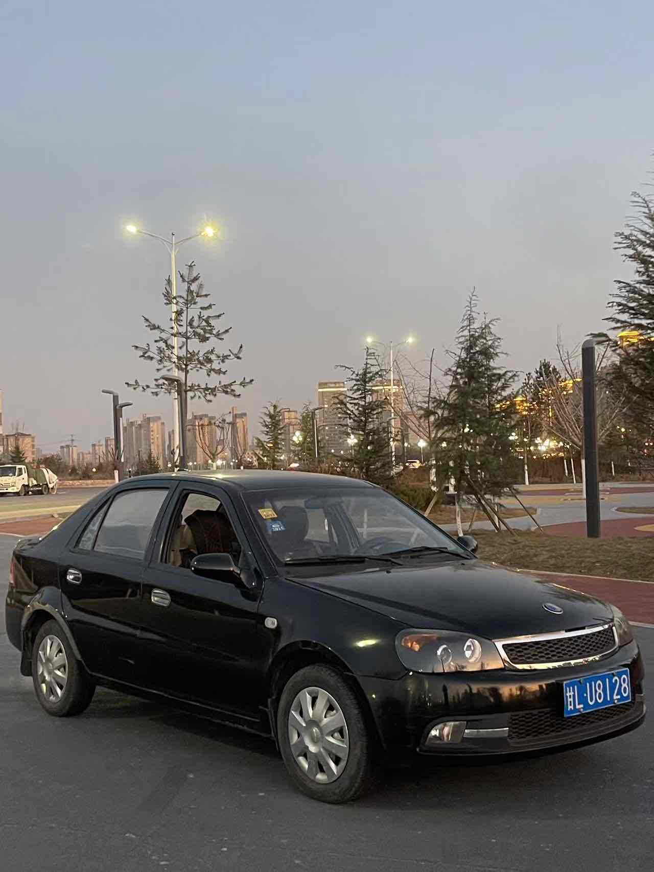 GEELY SC3 2012 изображение автомобиля #3