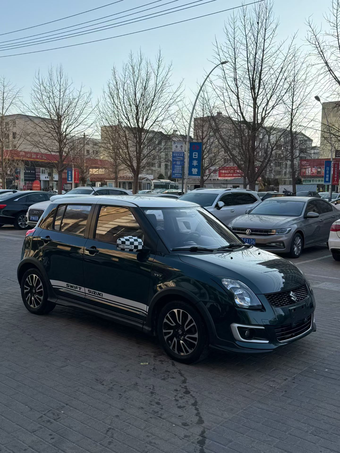 Suzuki Swift 2017 #3 Suzuki Swift 2017 car image #3