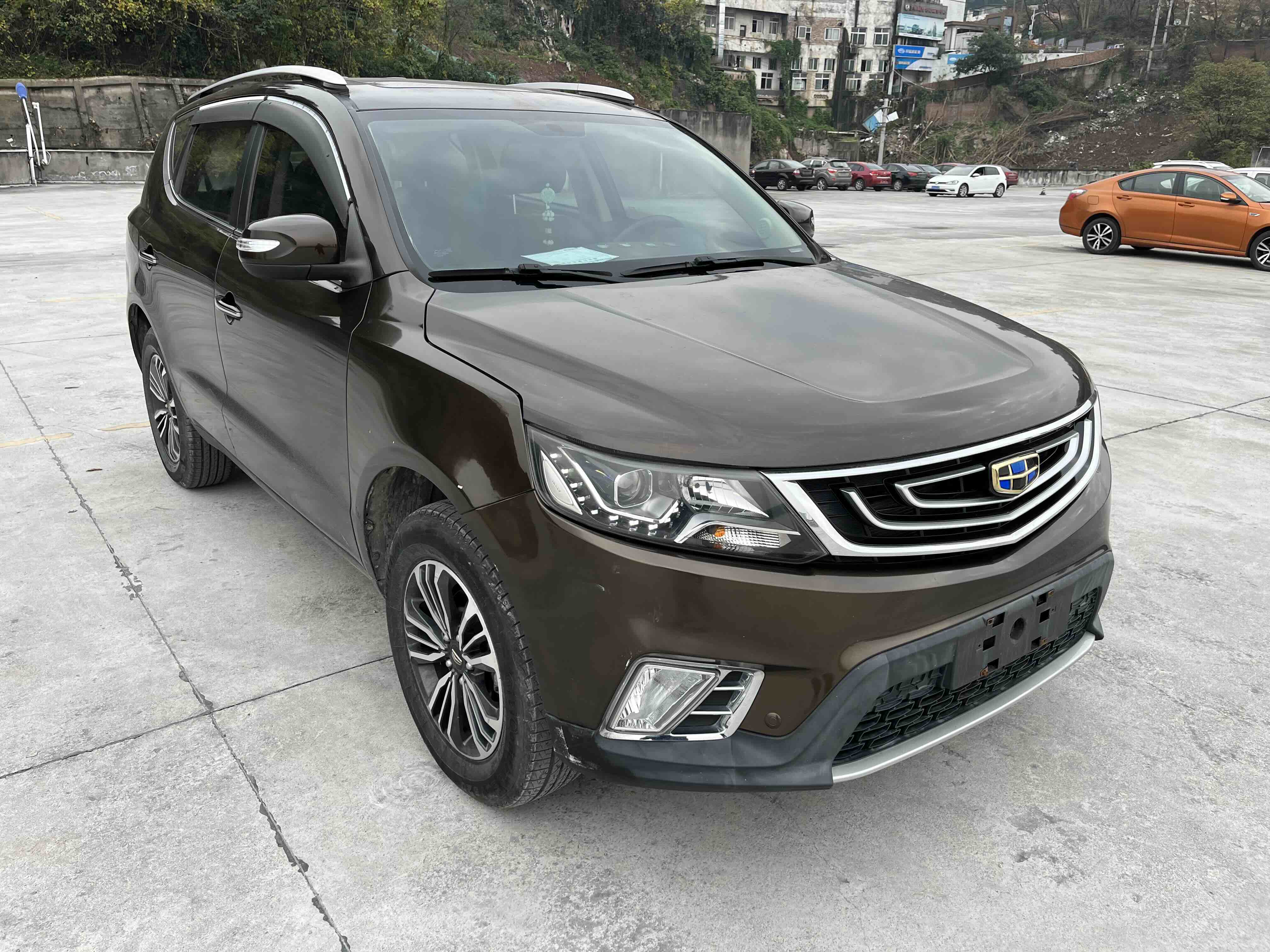 GEELY Vision X6 2017 car image #3