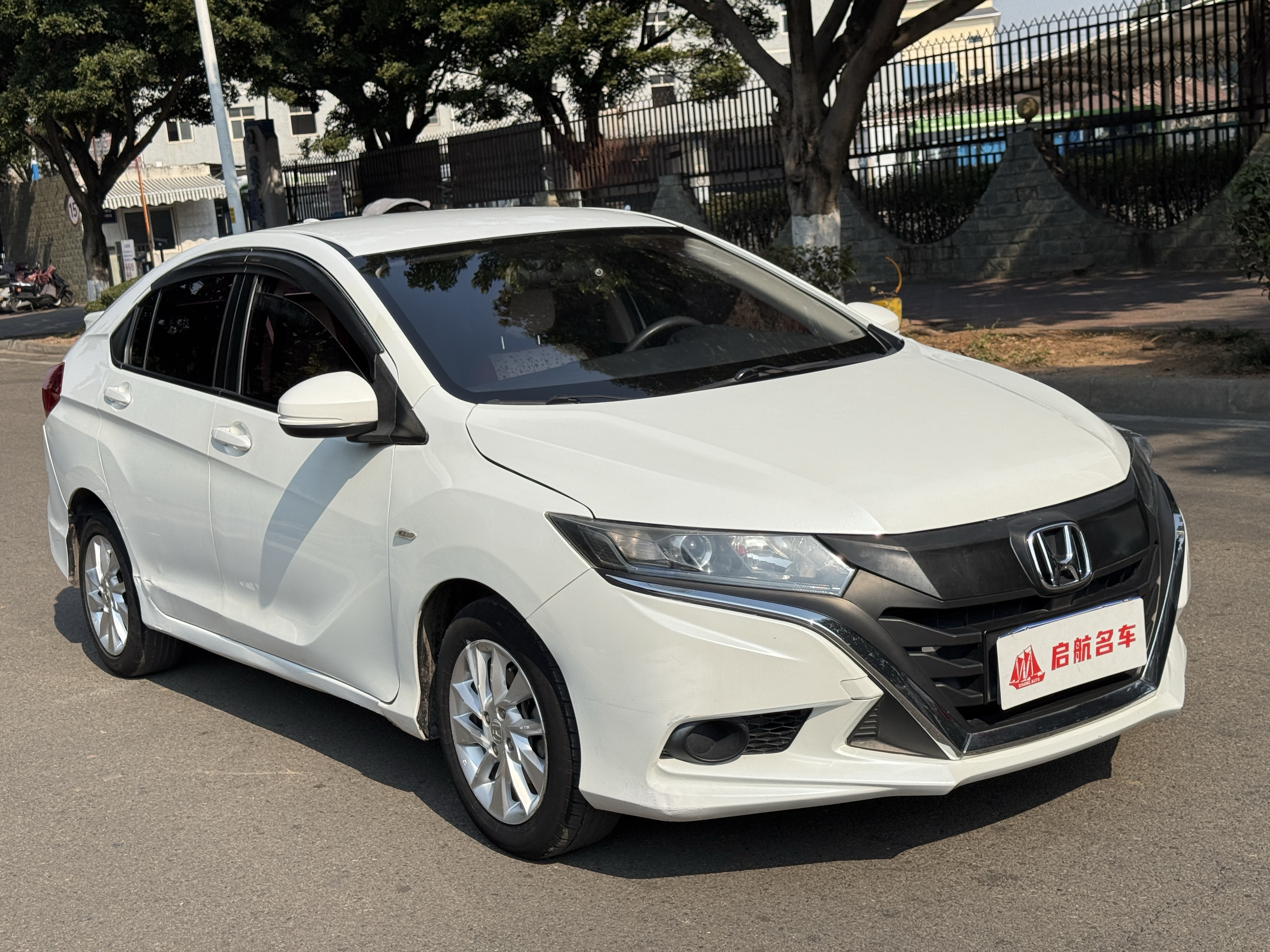 Honda Gienia 2017 #3 Honda Gienia 2017 car image #3