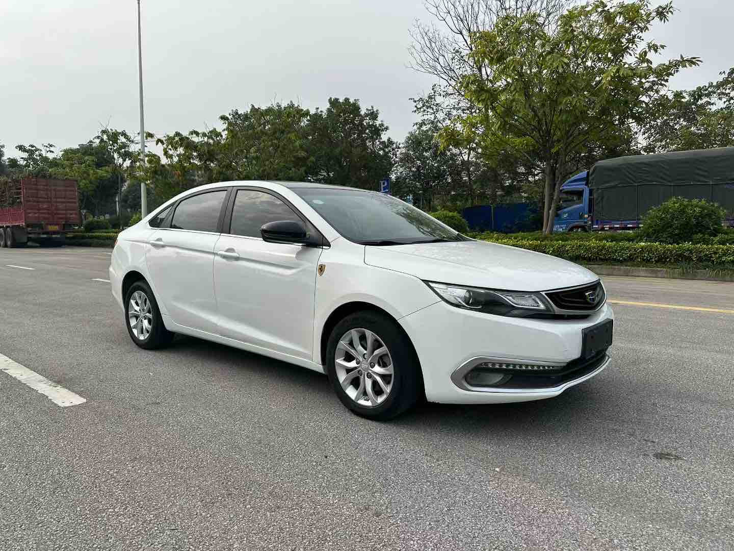 GEELY Emgrand GL 2017 car image #3