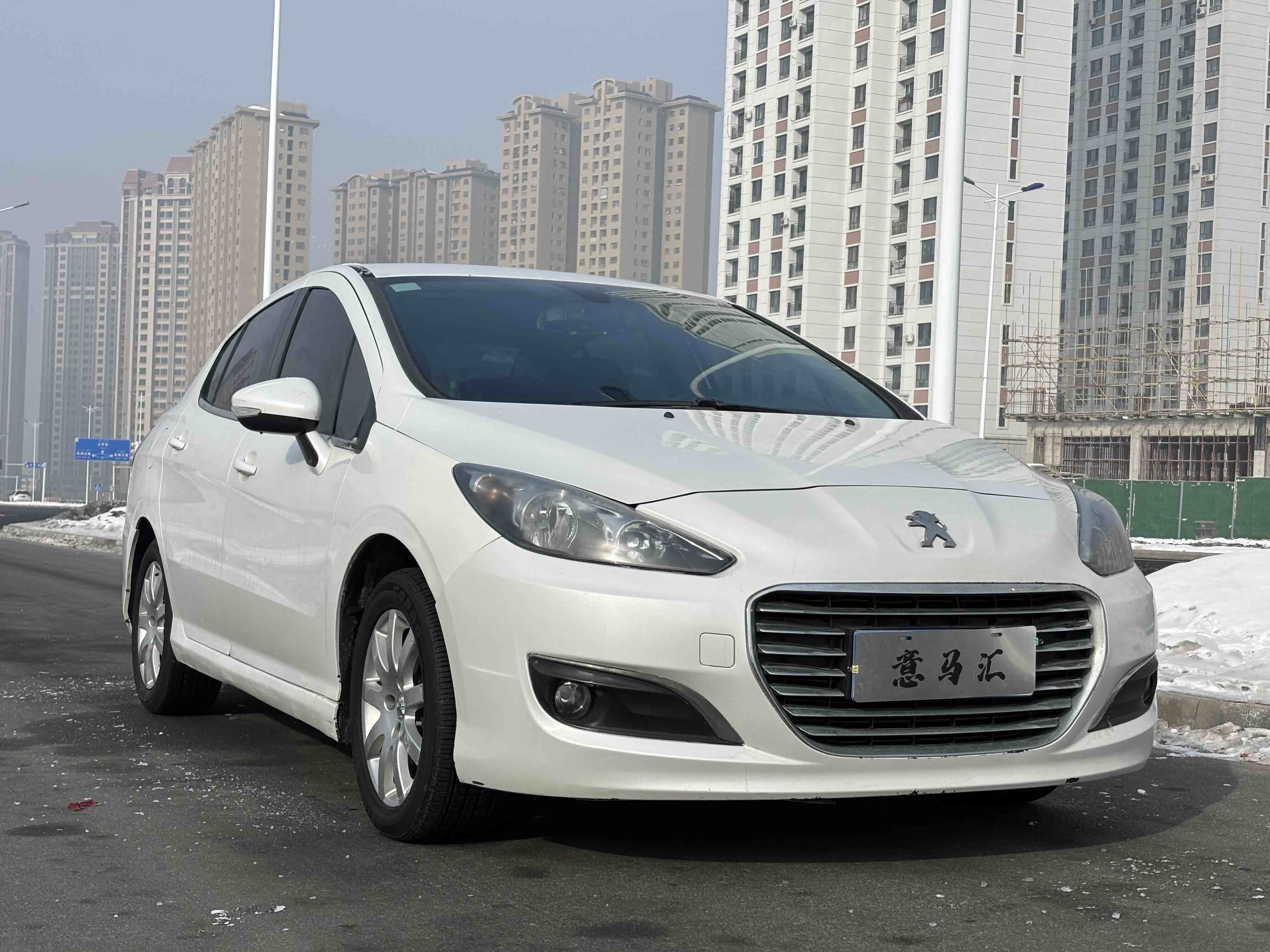 Peugeot 308 2016 car image #3