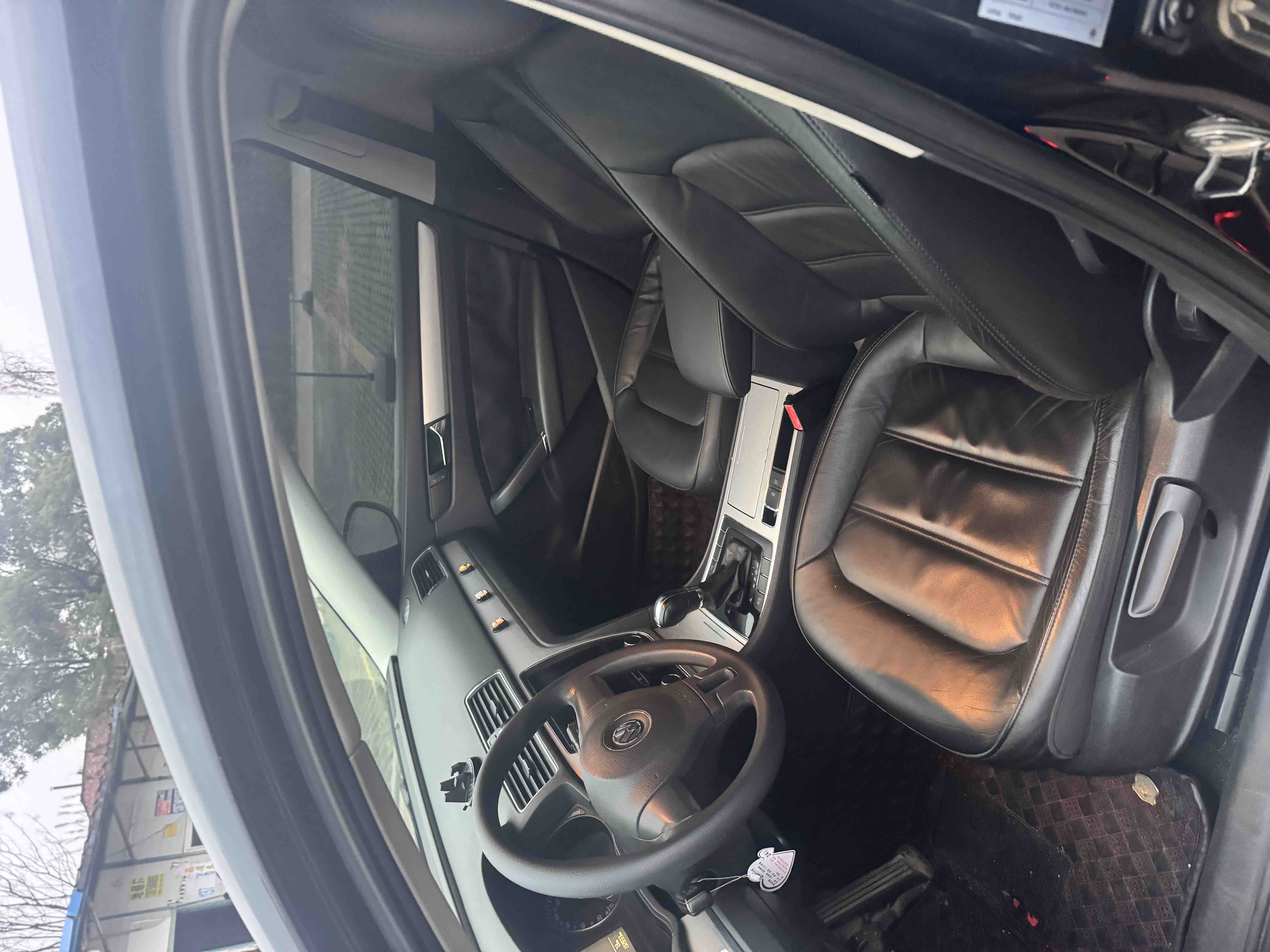 Volkswagen Passat 2014 car image #3