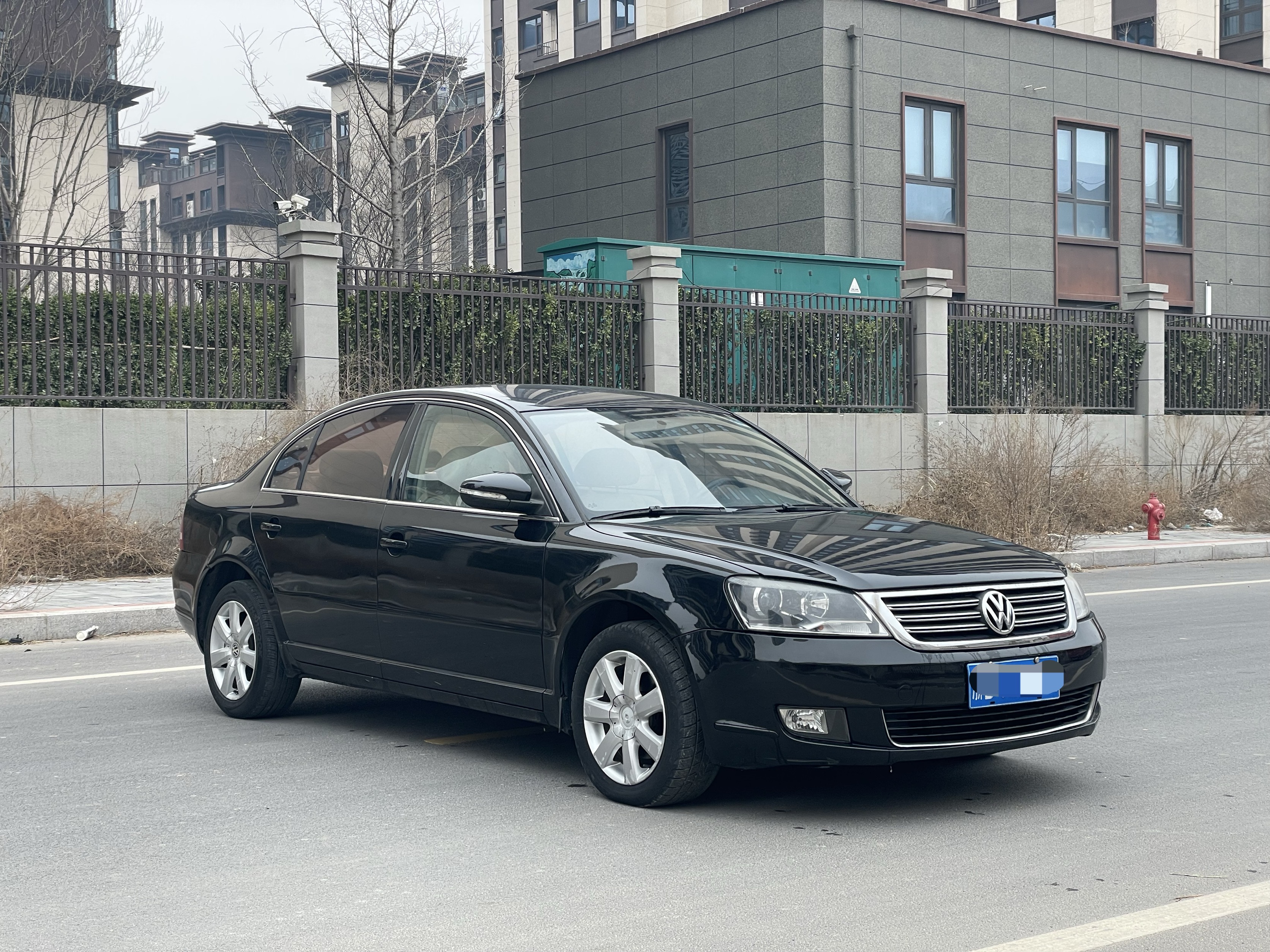 Volkswagen Passat Lingyu 2011 #3 Volkswagen Passat Lingyu 2011 car image #3