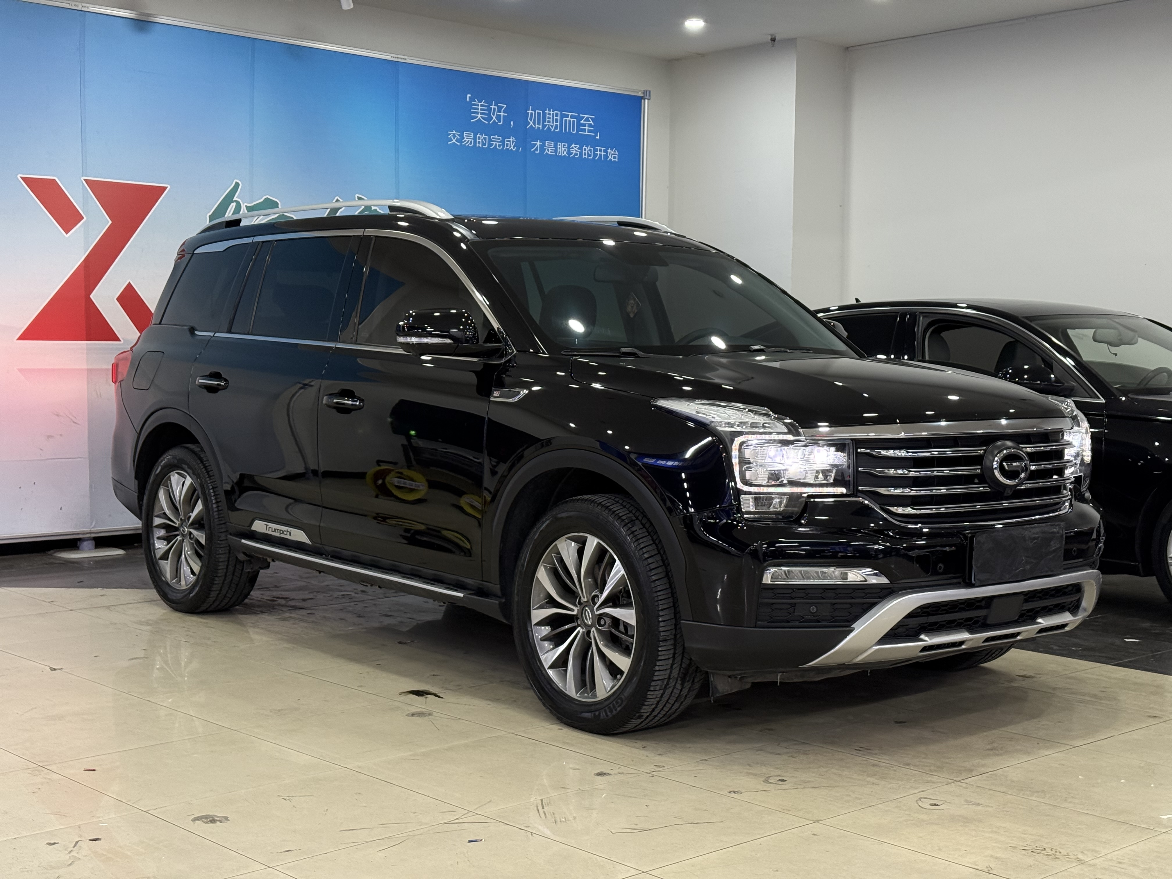 GAC Trumpchi GS8 2017 car image #3