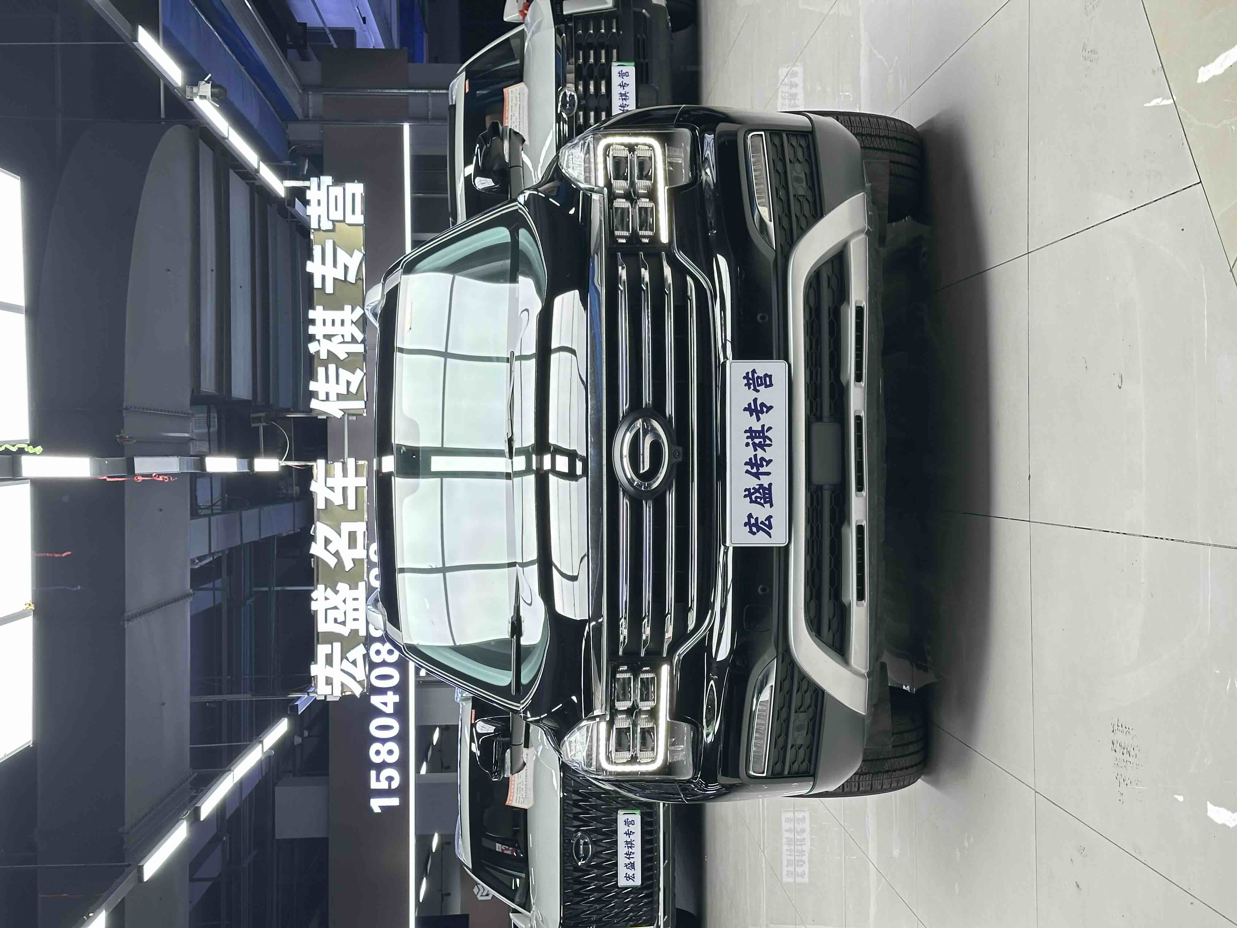 GAC Trumpchi GS8 2017 car image #3