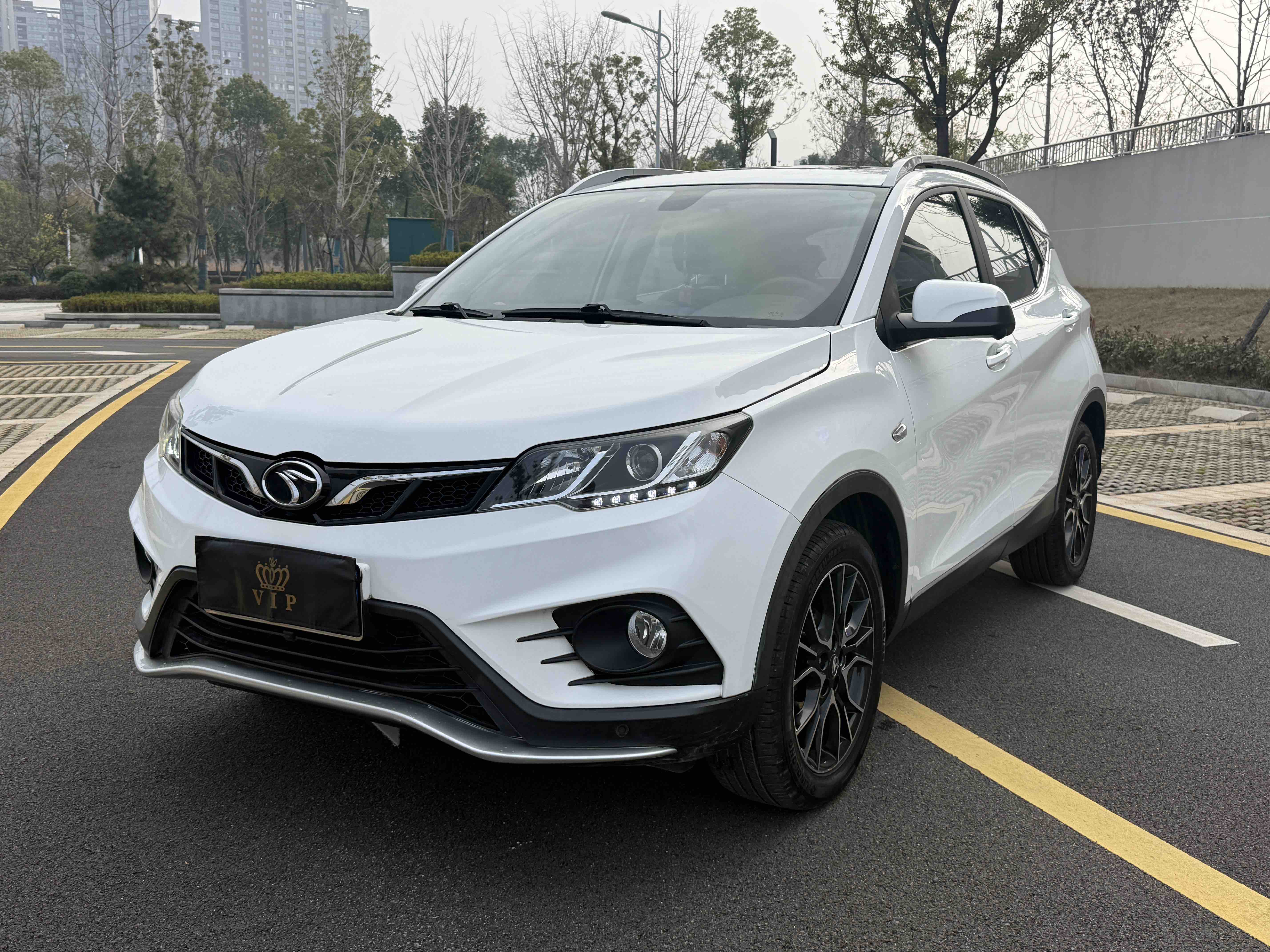 Soueast DX3 2018 car image #3