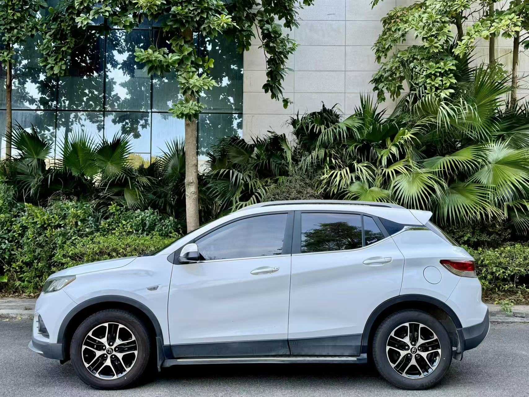 东南 东南DX3 2017 汽车图片 #3