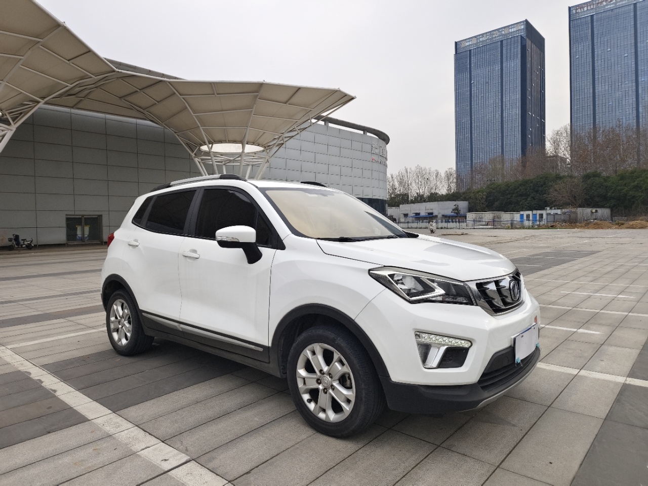 Changan CS15 2018 #3 Changan CS15 2018 immagine di auto #3