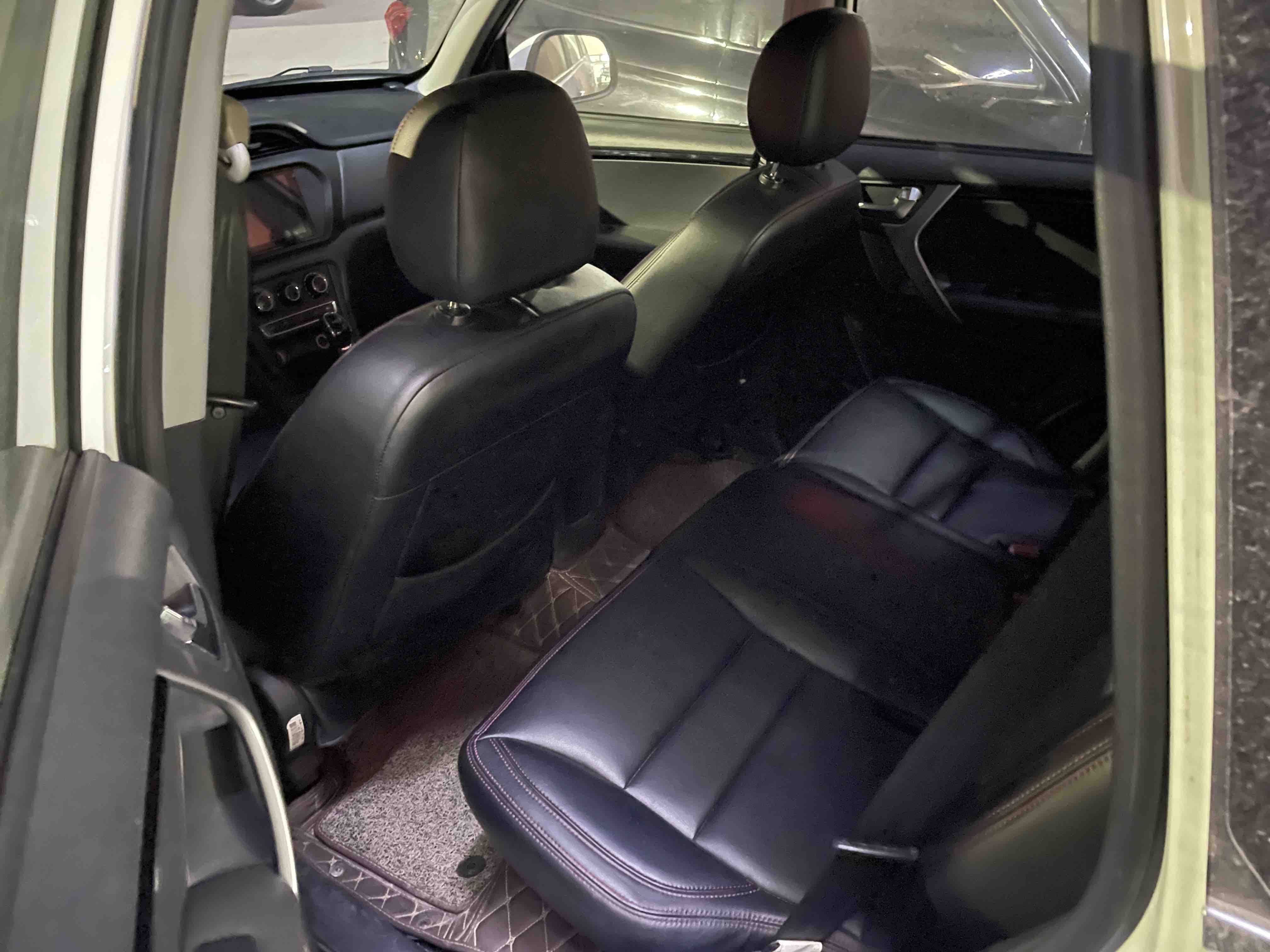 Tiggo 3 2017 #3 Tiggo 3 2017 car image #3