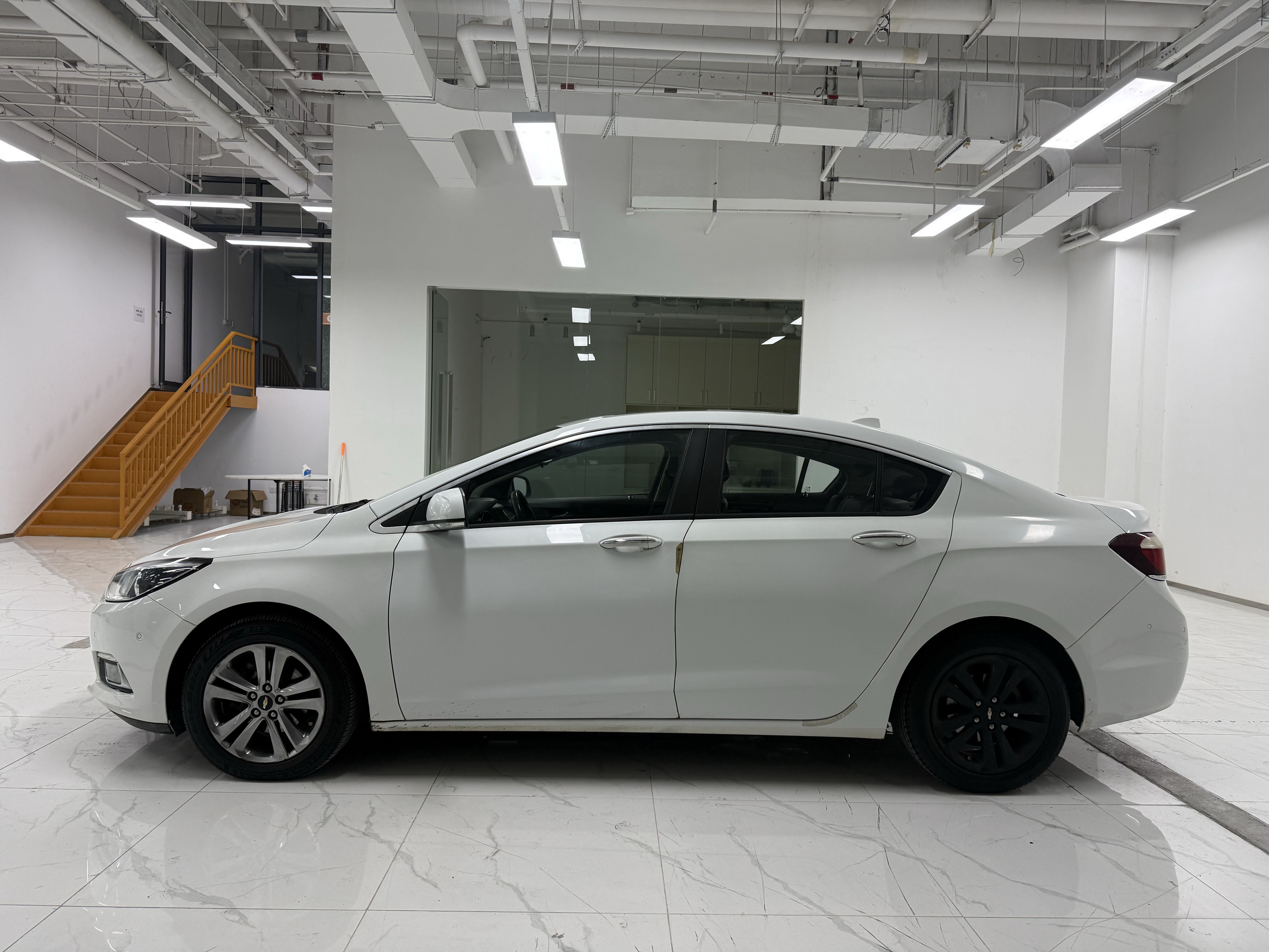 Chevrolet Cruze 2015 immagine di auto #3