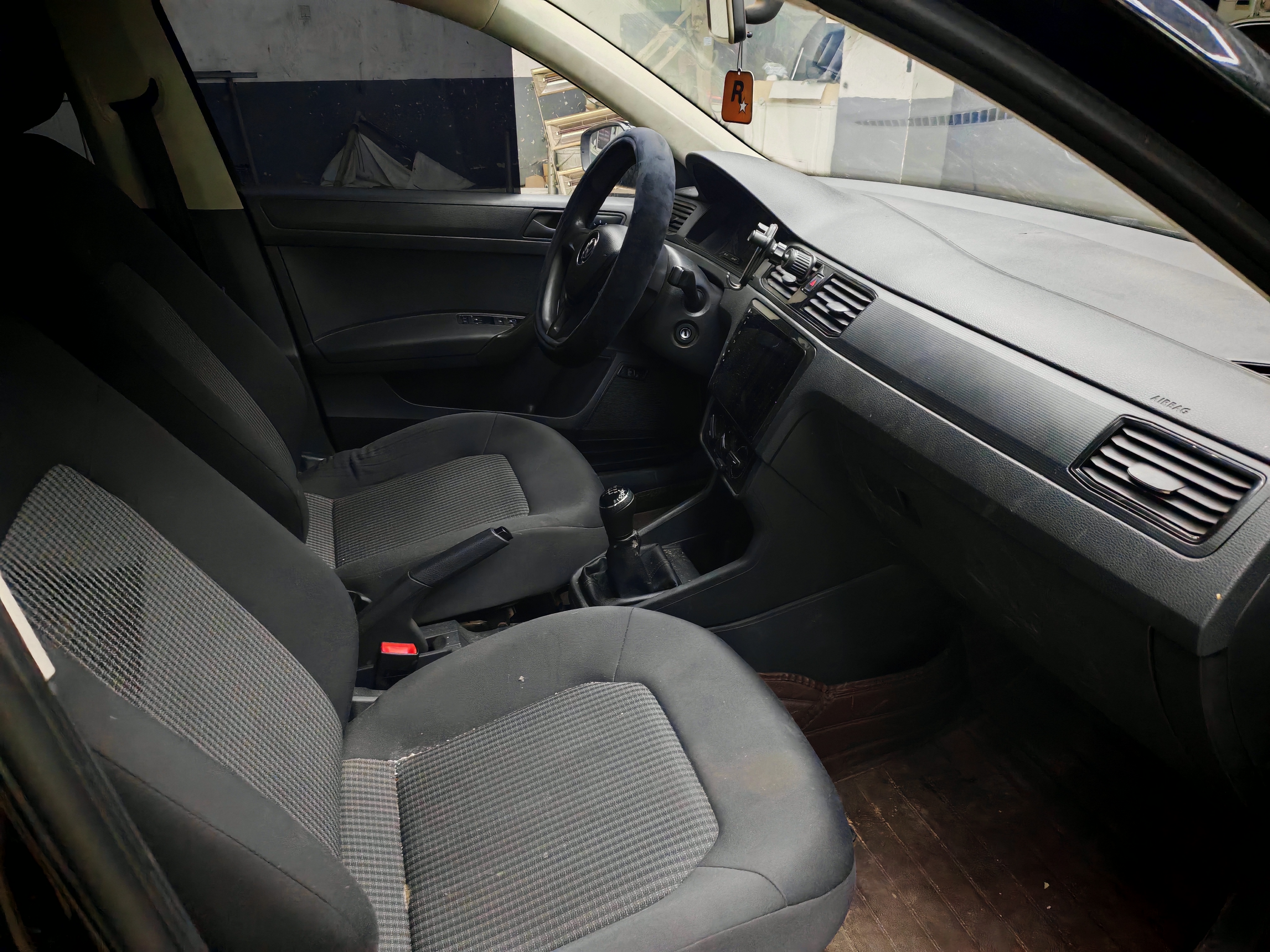 Santana 2018 #3 Santana 2018 car image #3