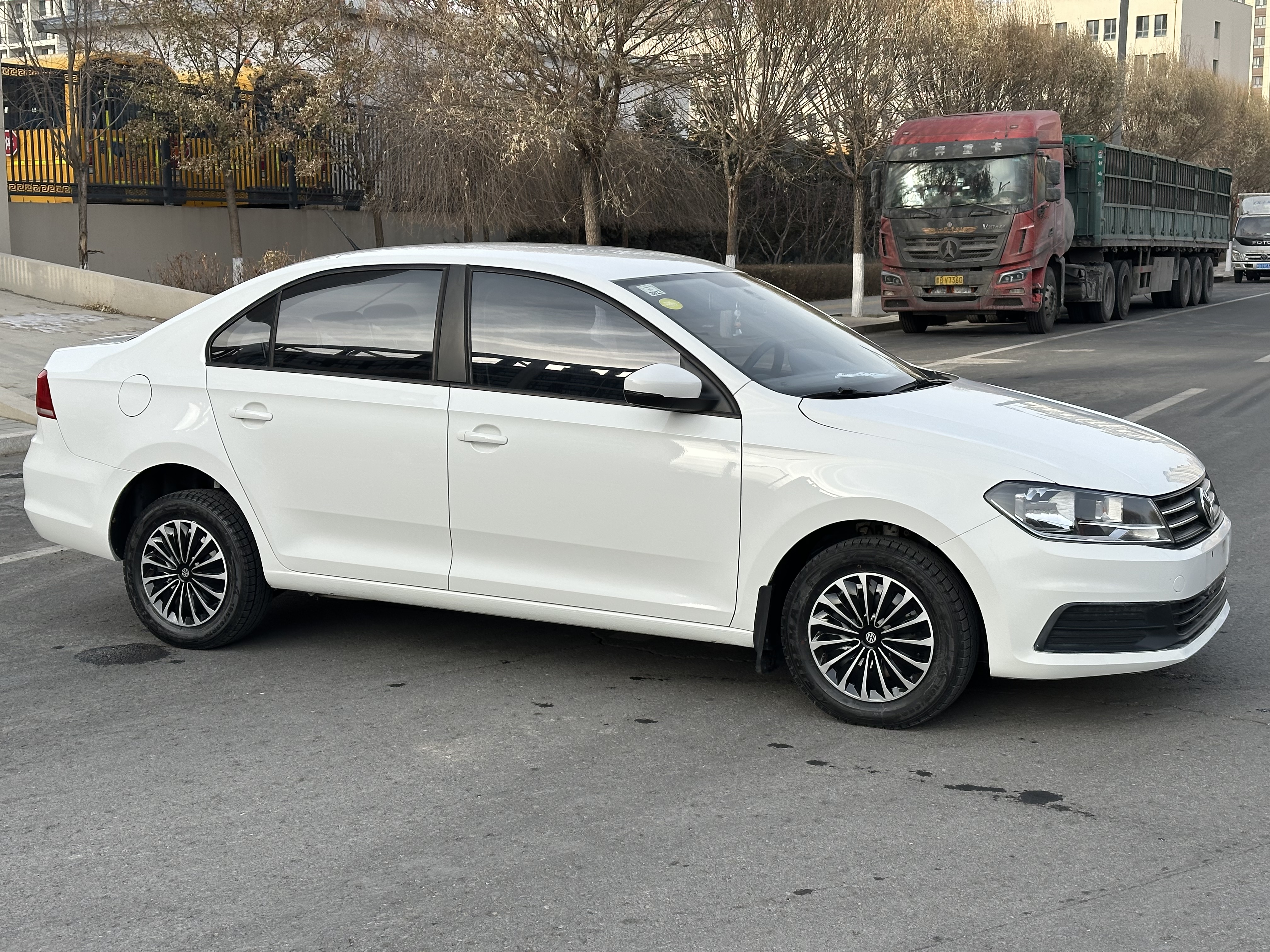 Santana 2017 #3 Santana 2017 car image #3