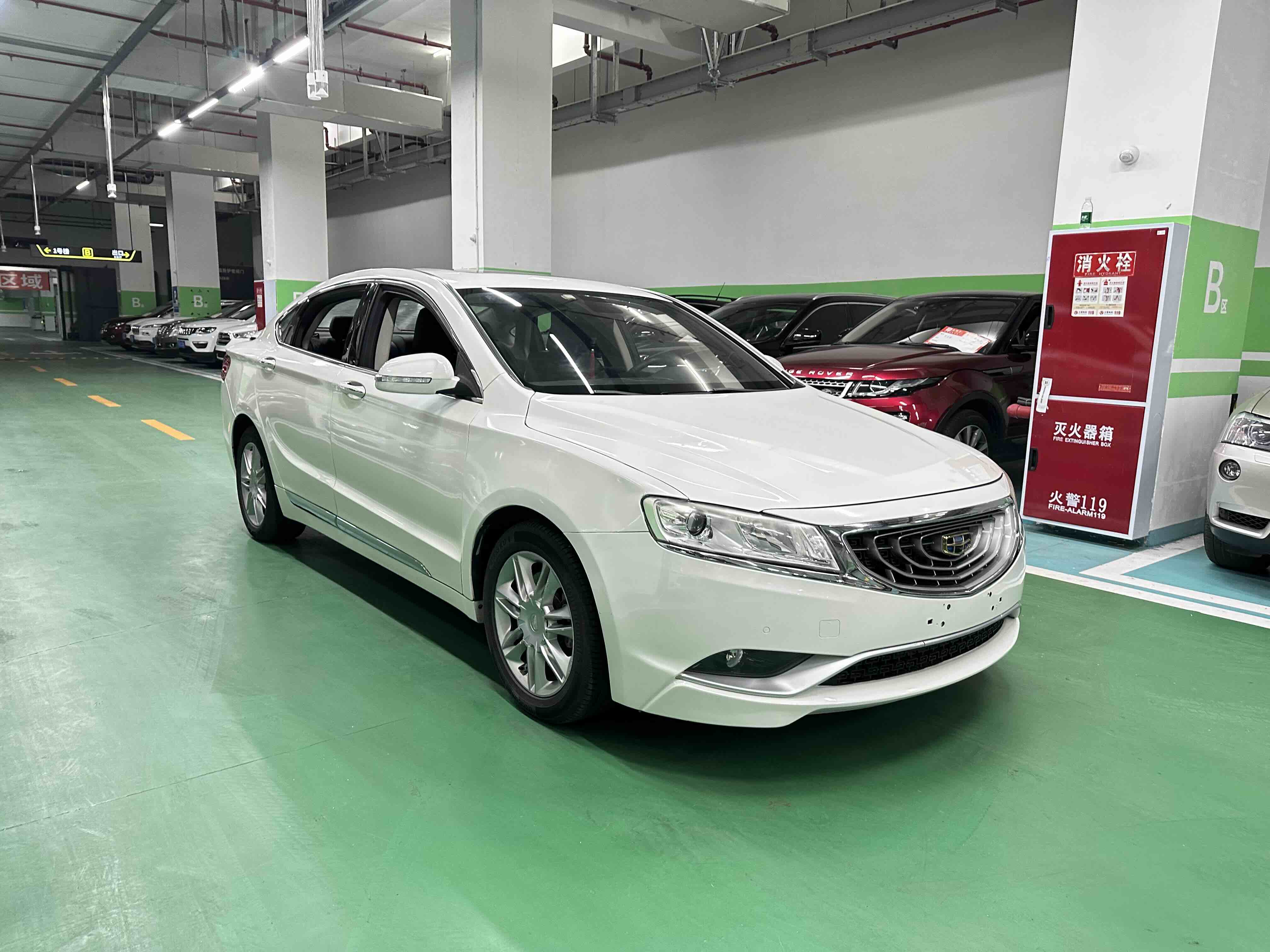 GEELY Ulion 2016 immagine di auto #3