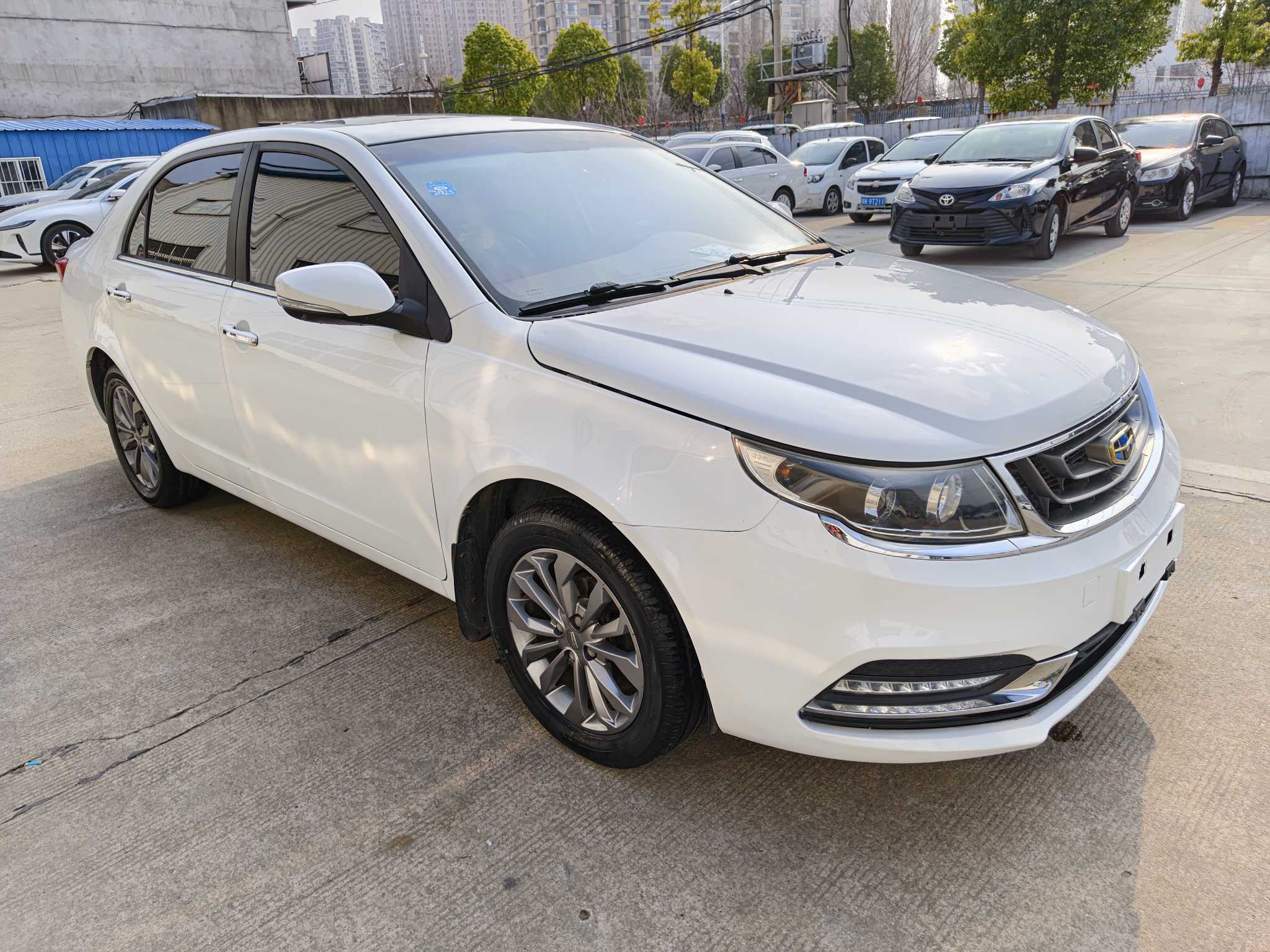 GEELY Vision 2017 imagen de coche #3