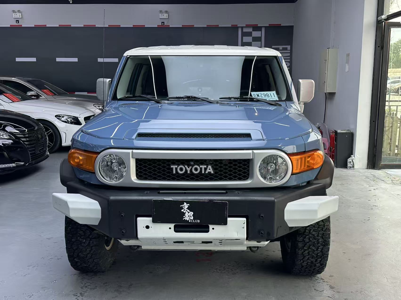 Toyota FJ Cruiser 2014 car image #3