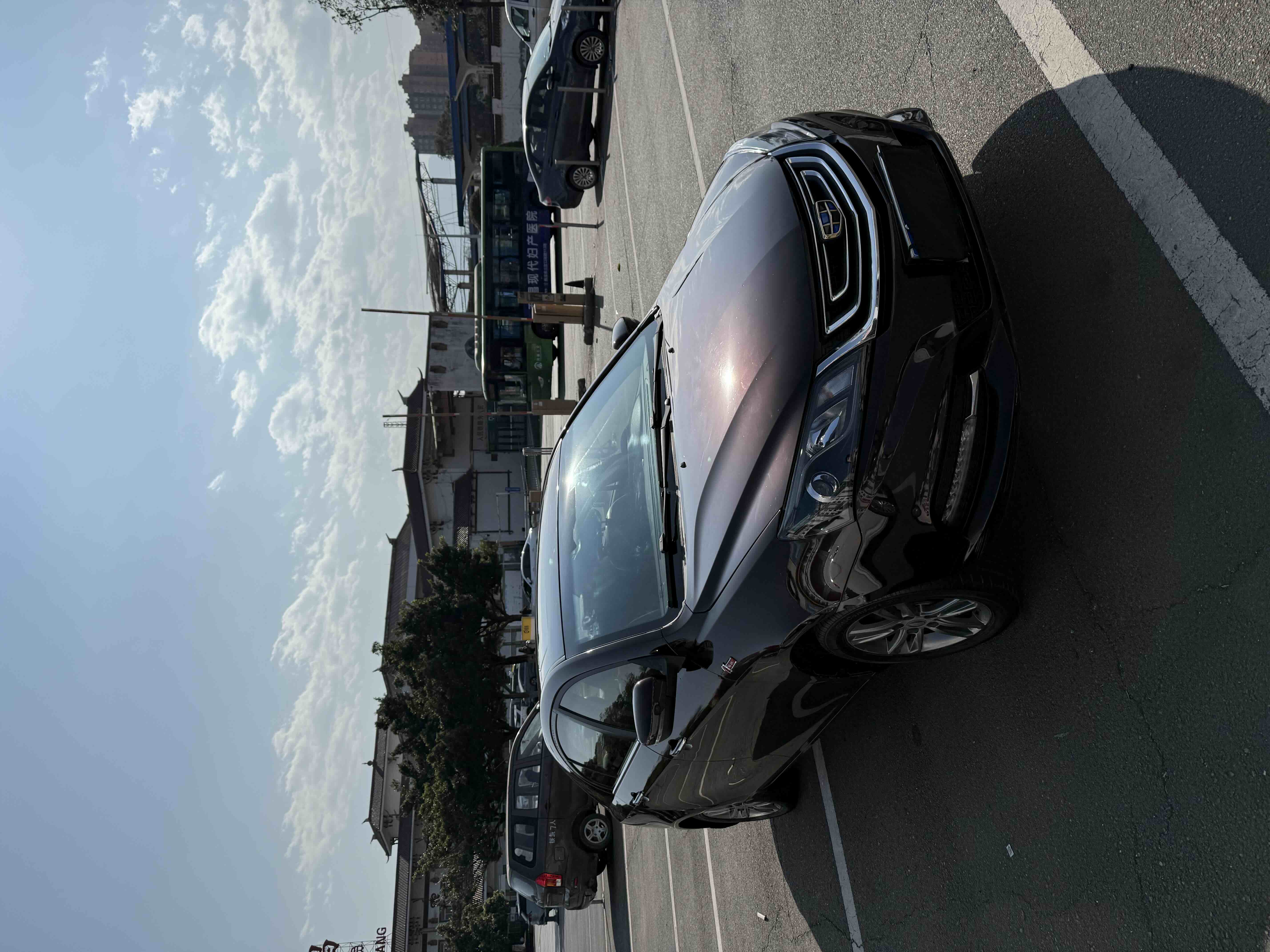 GEELY Emgrand 2017 car image #3