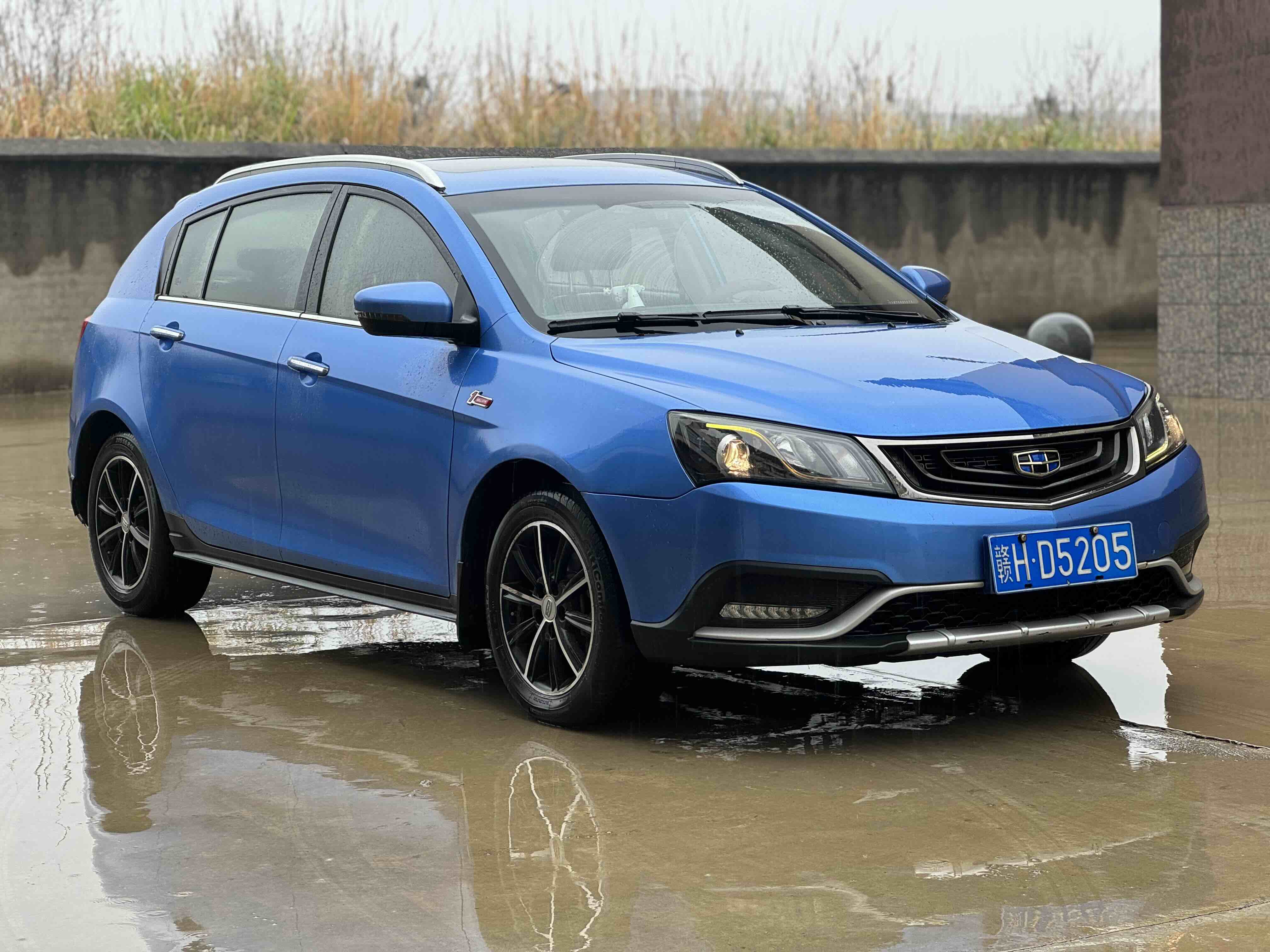 Emgrand 2017 #3 Emgrand 2017 car image #3
