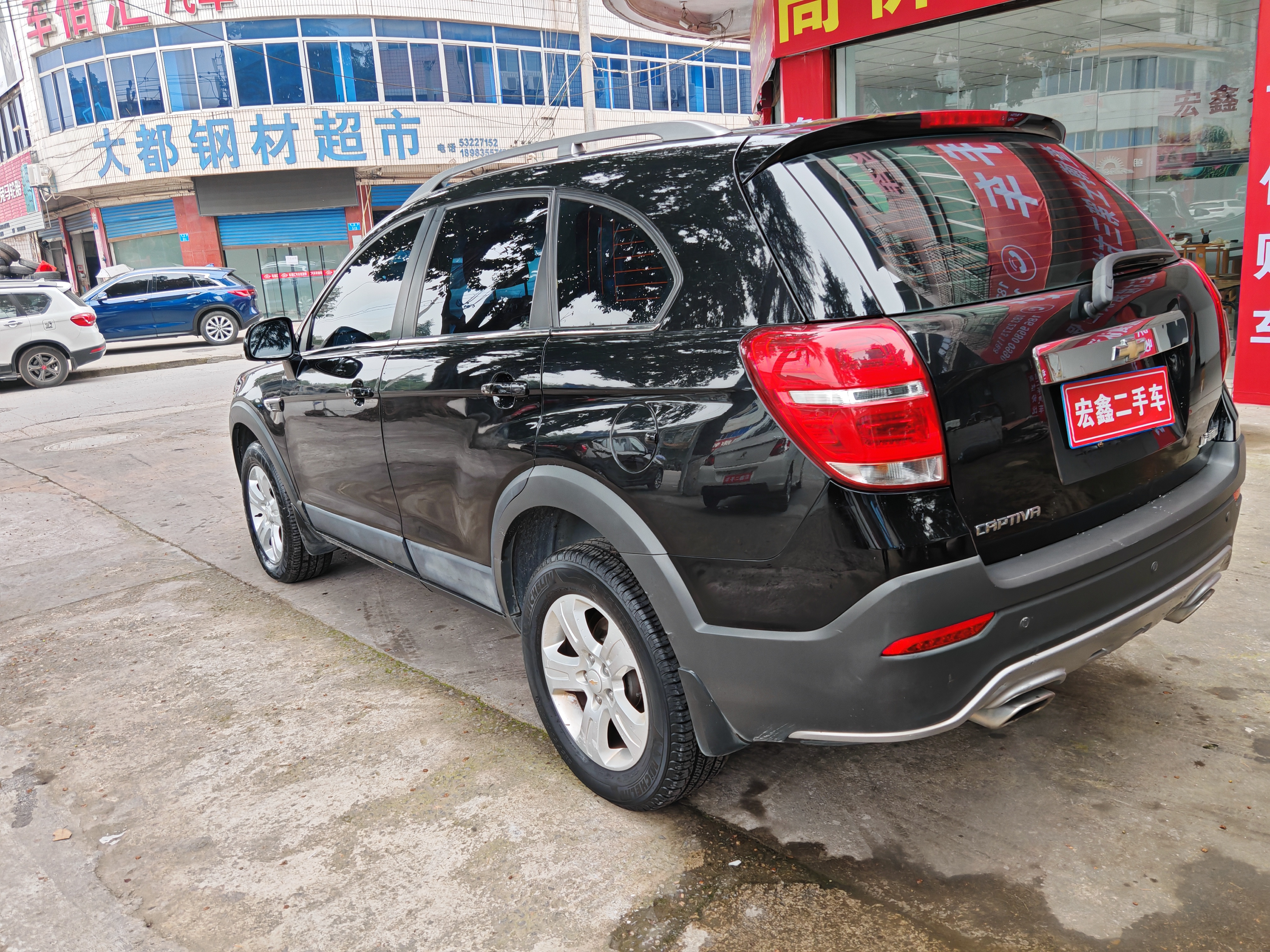 Chevrolet Captiva 2016 car image #3